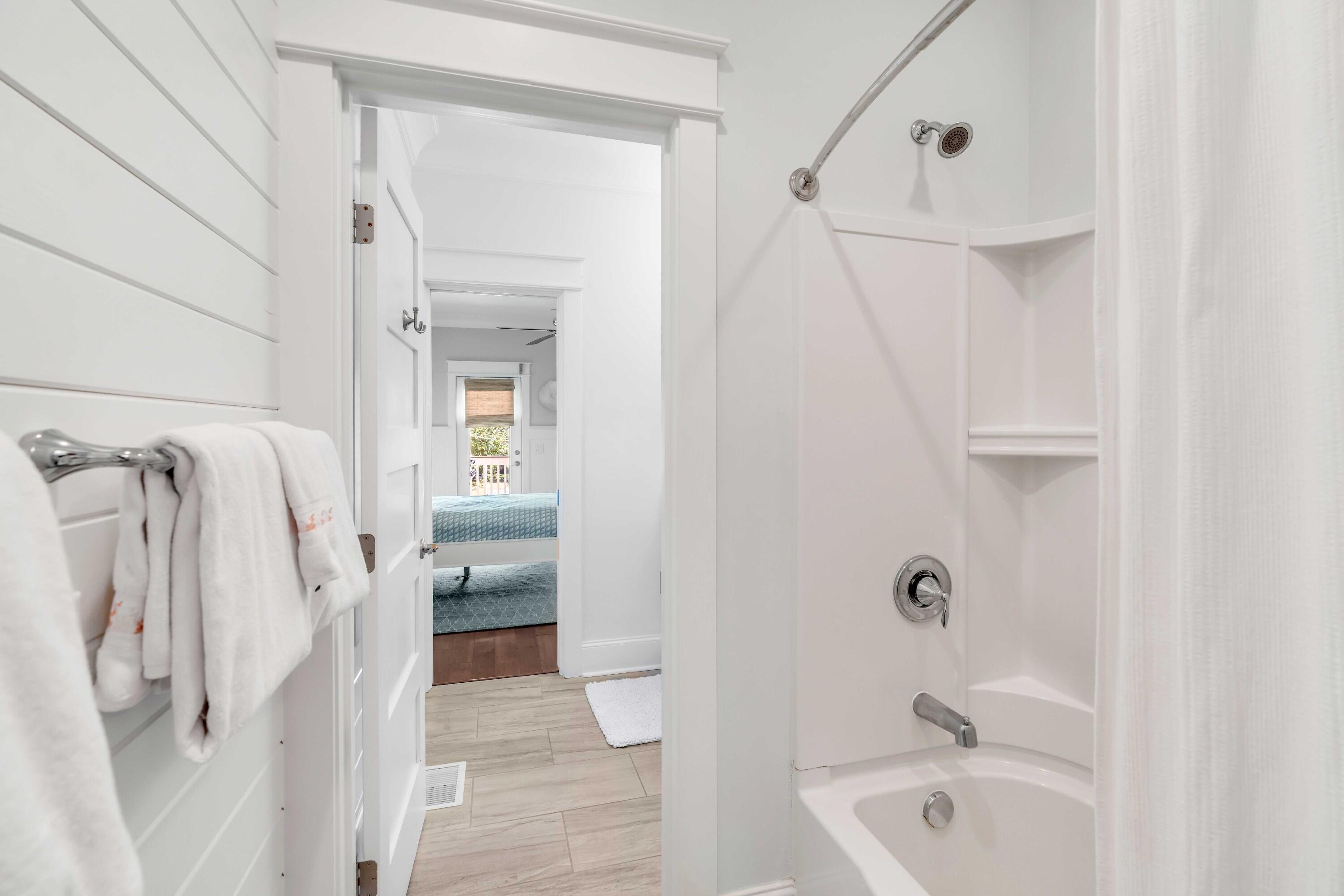 3805 Cameron Boulevard