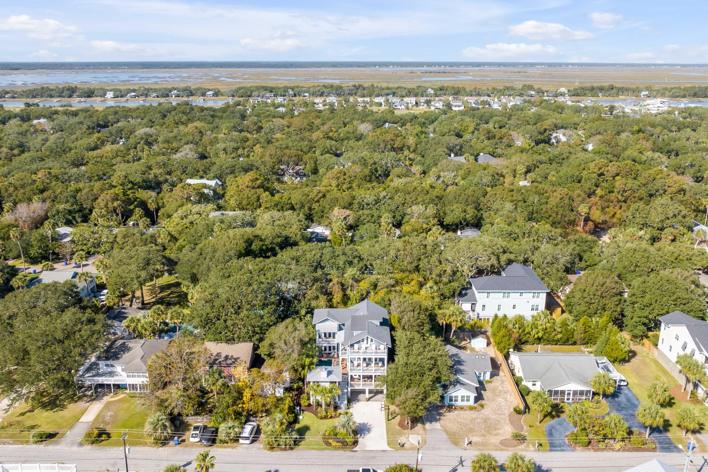 3805 Cameron Boulevard