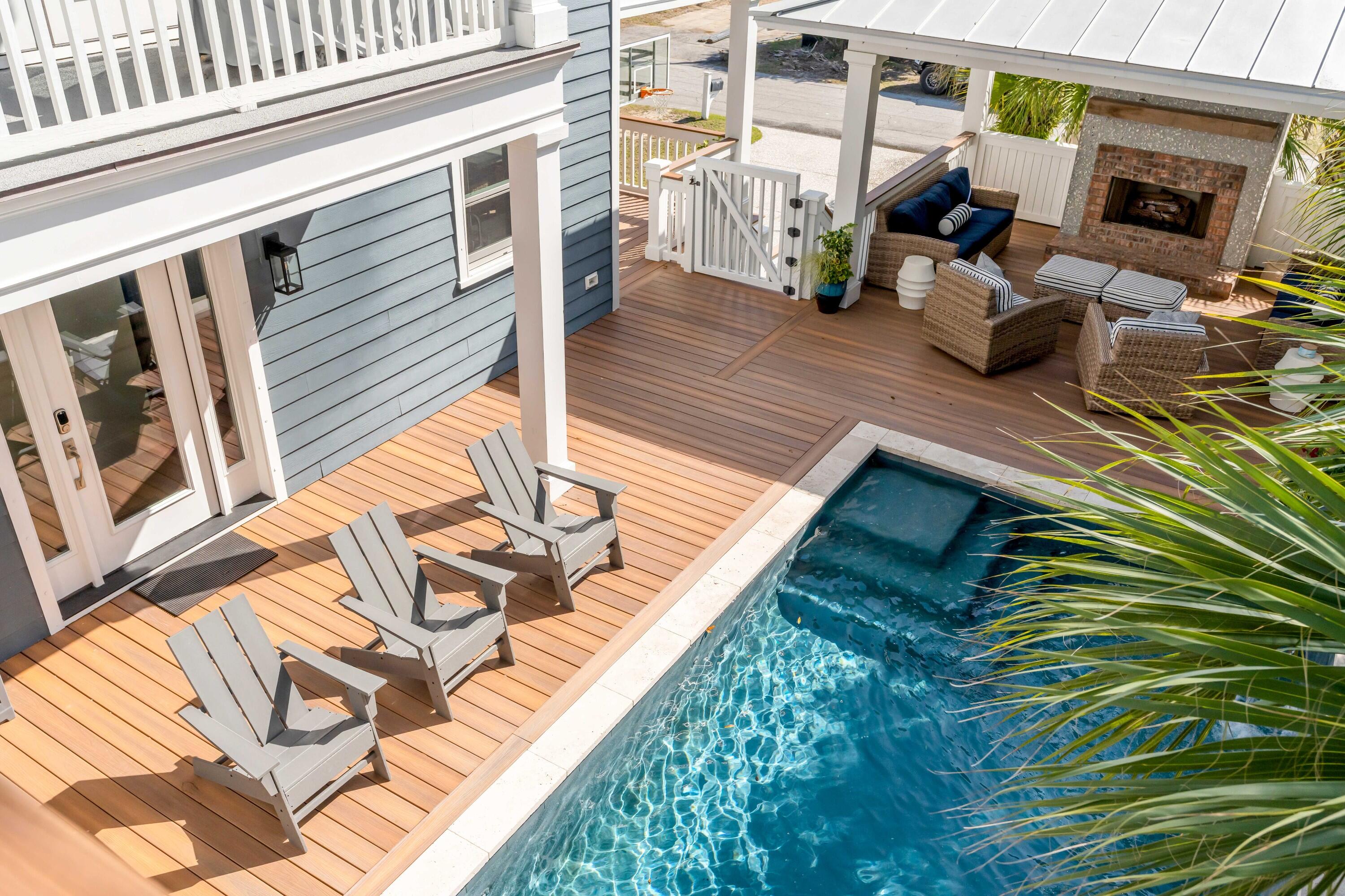 3805 Cameron Boulevard