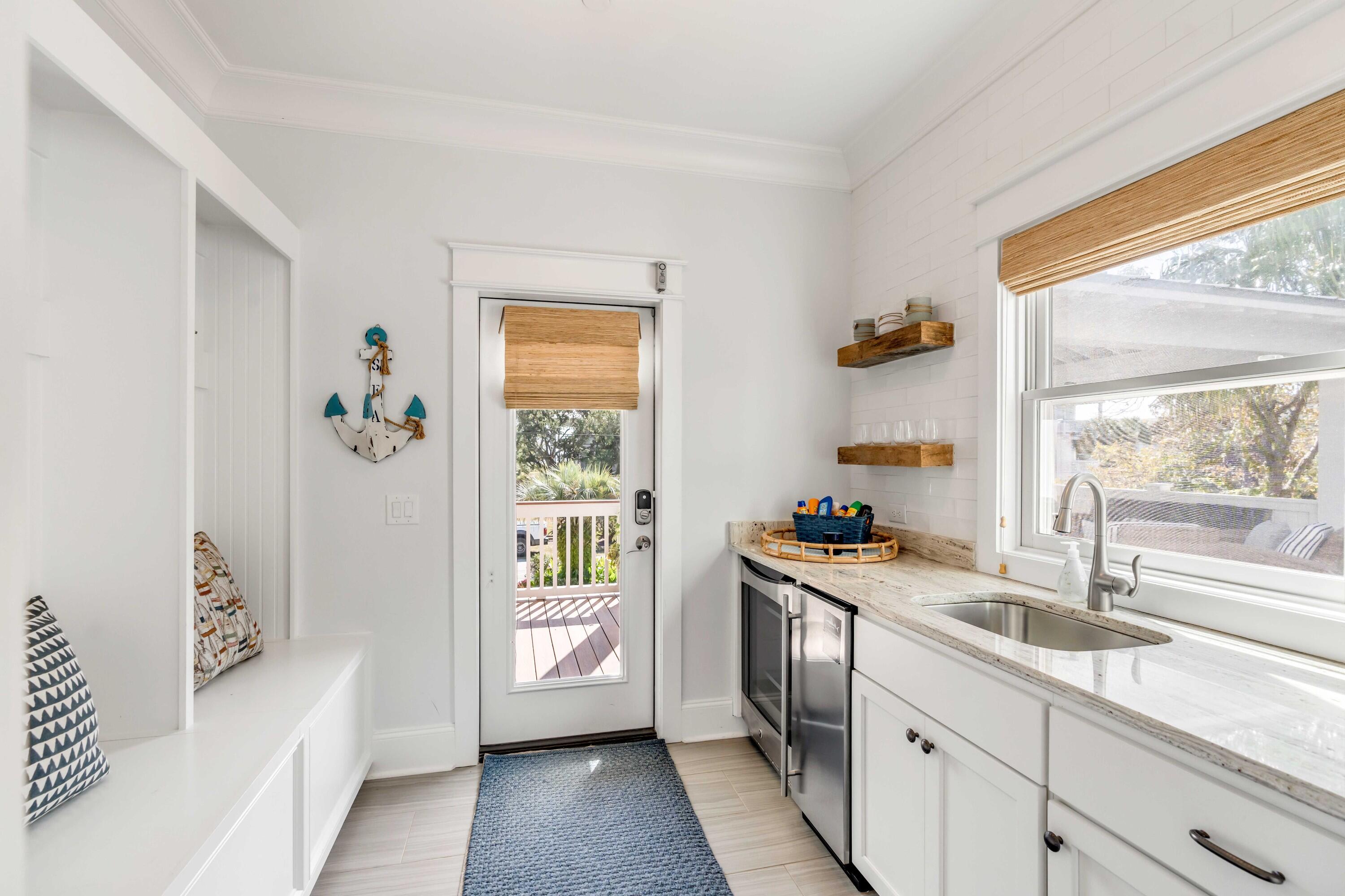 3805 Cameron Boulevard