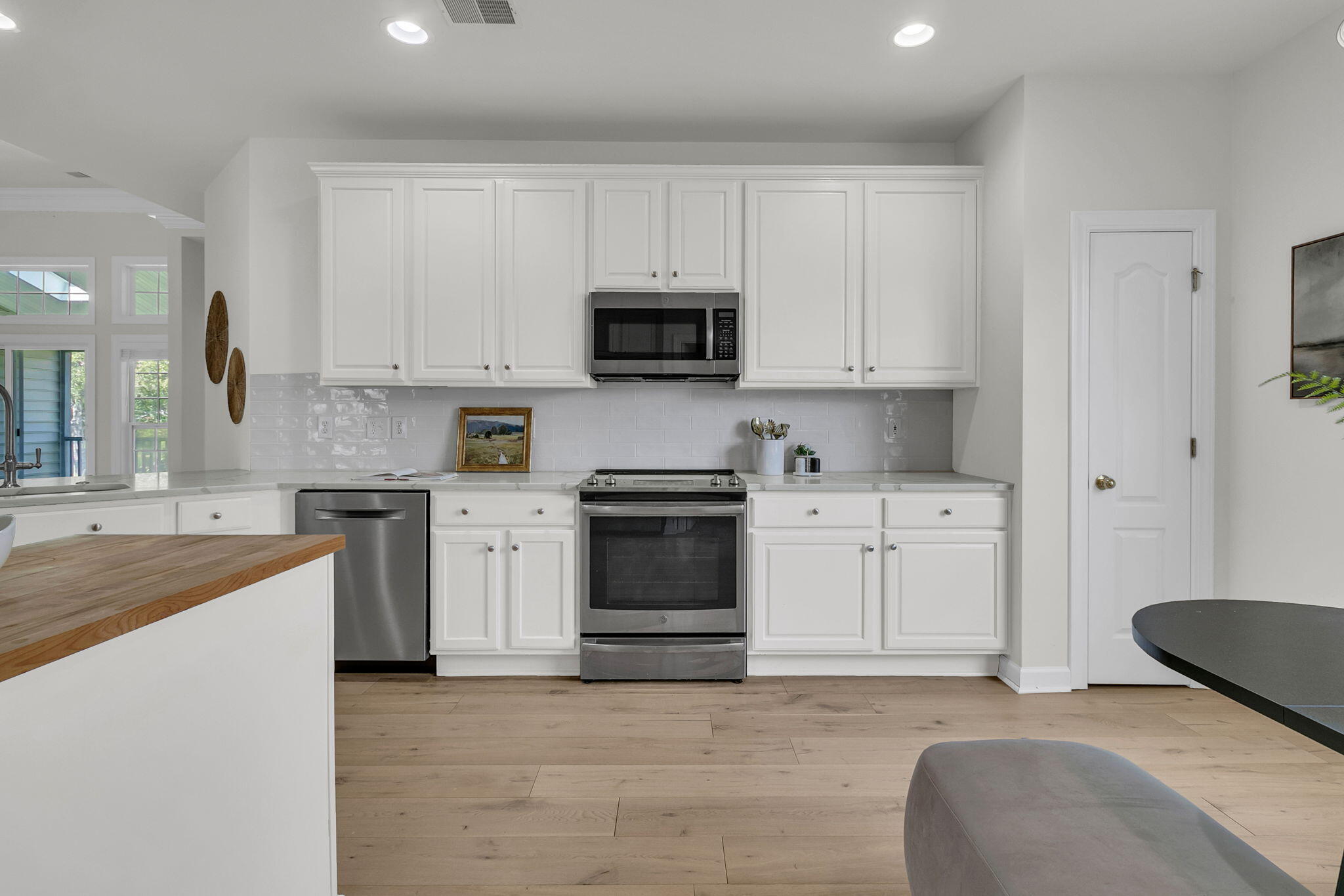 2373 Cross Timbers Drive