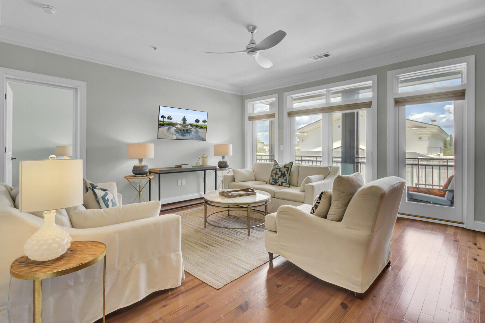 76 Society Street # 32