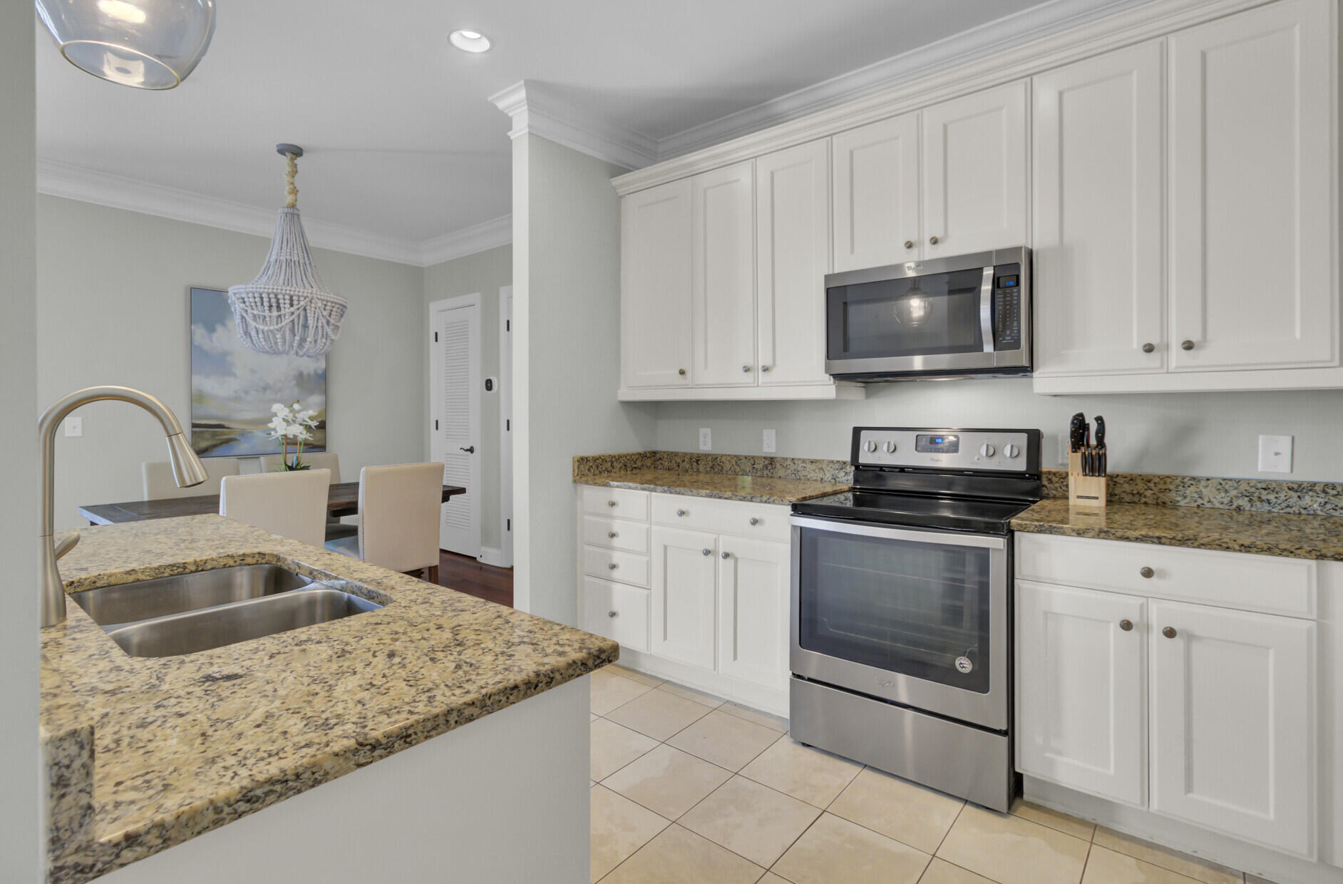 76 Society Street # 32