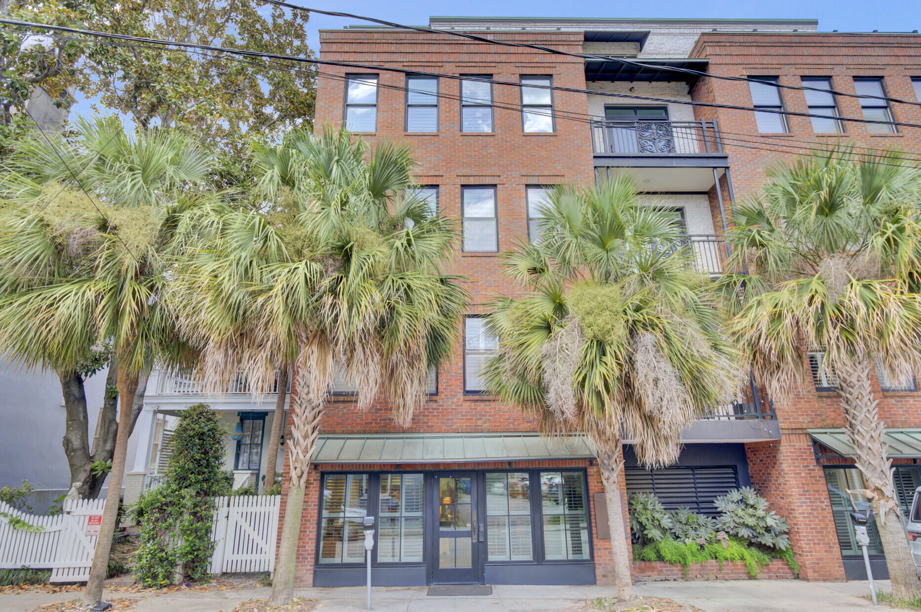 76 Society Street # 32