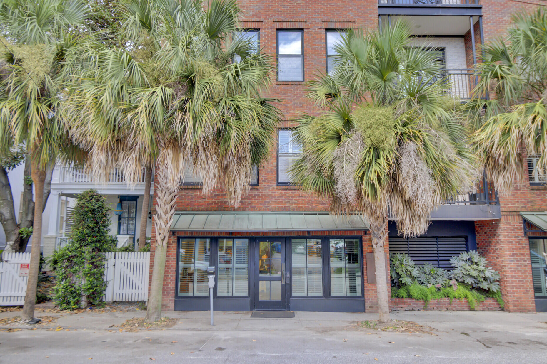 76 Society Street # 32