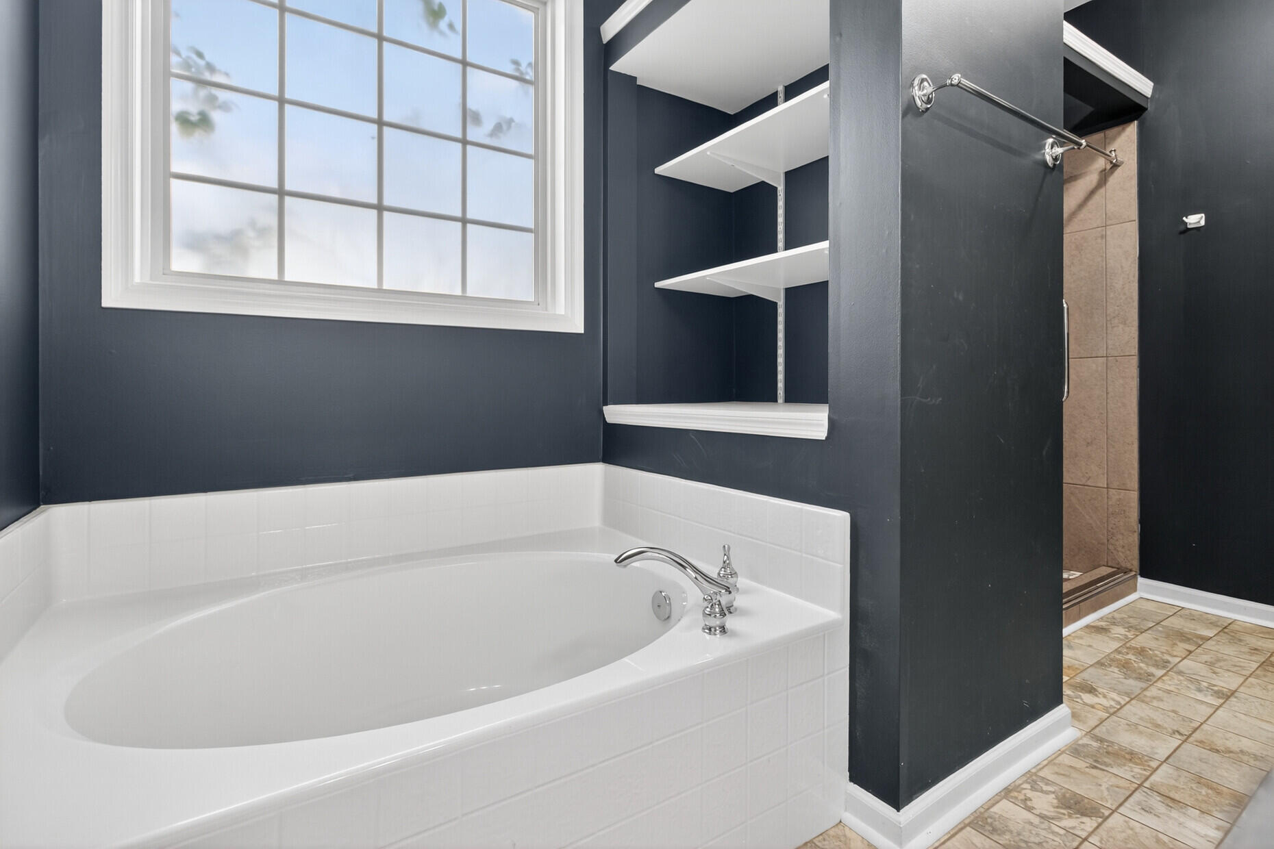 172 Thousand Oaks Circle