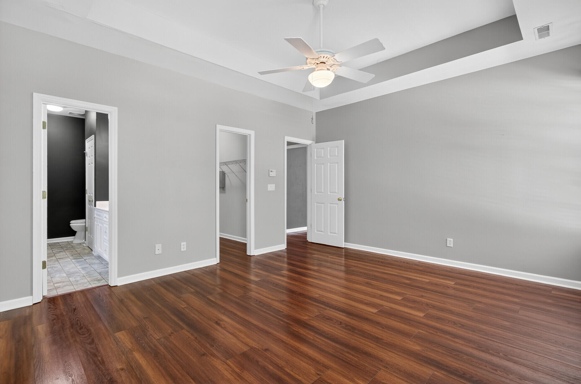 172 Thousand Oaks Circle