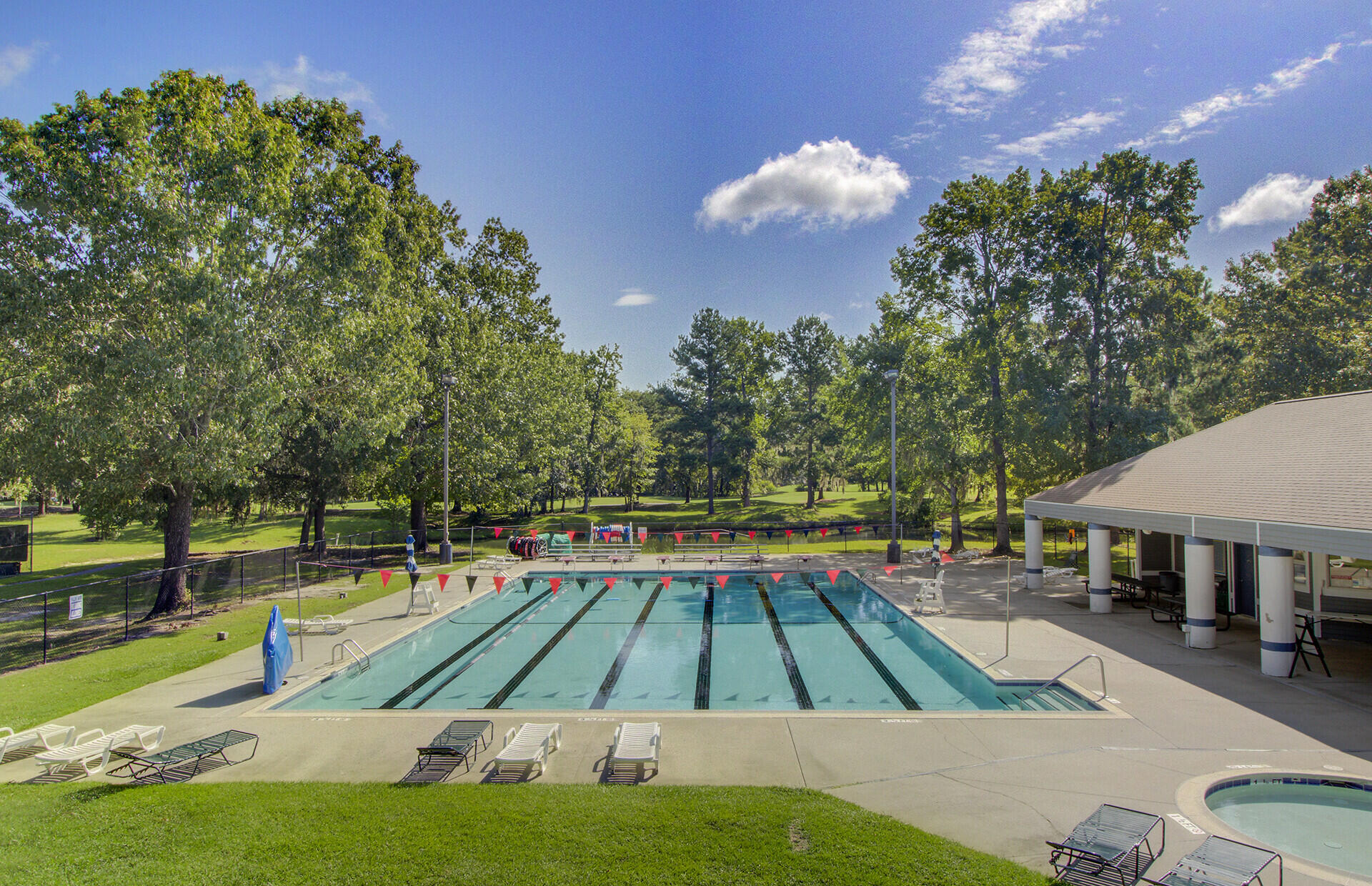 172 Thousand Oaks Circle