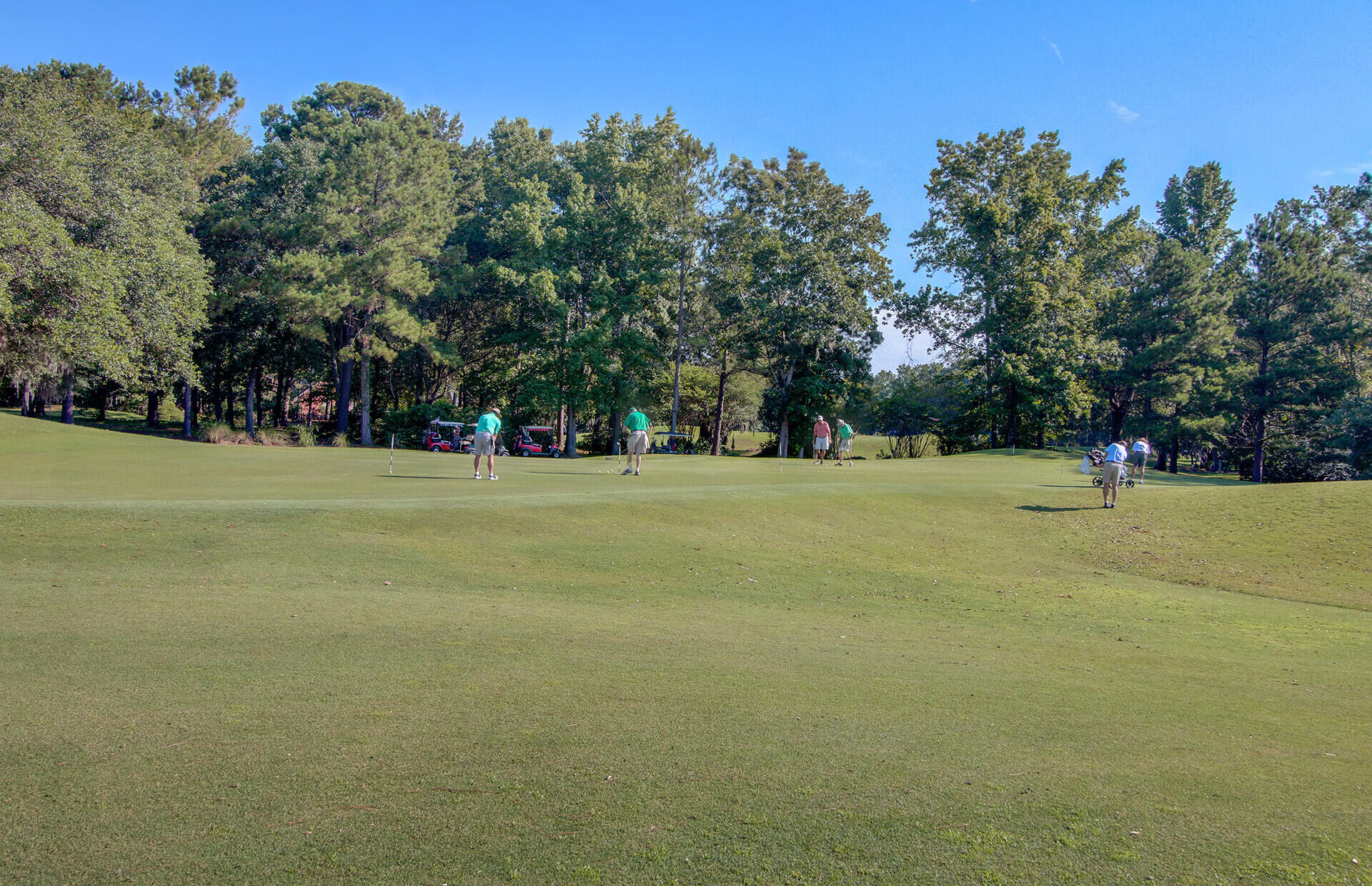 172 Thousand Oaks Circle