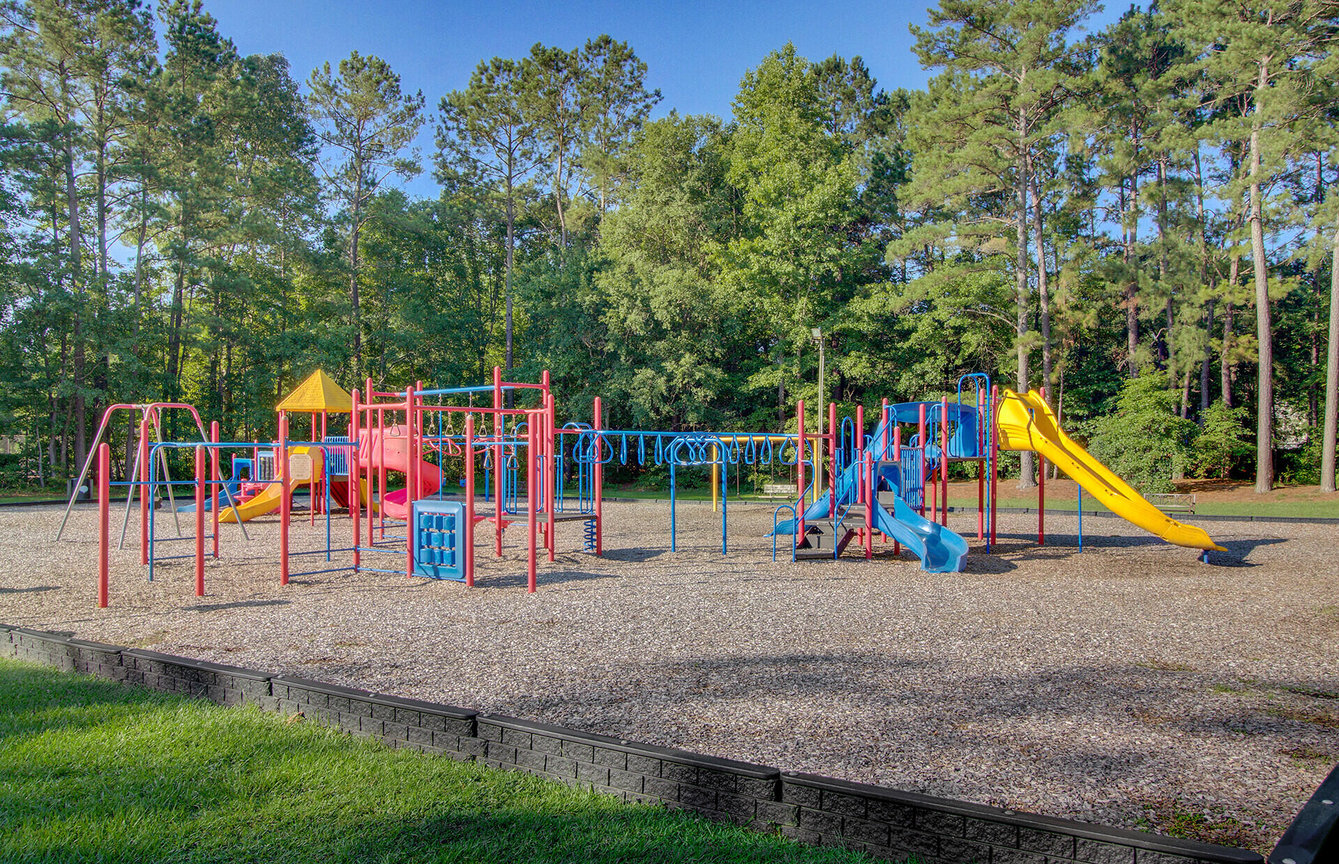 172 Thousand Oaks Circle