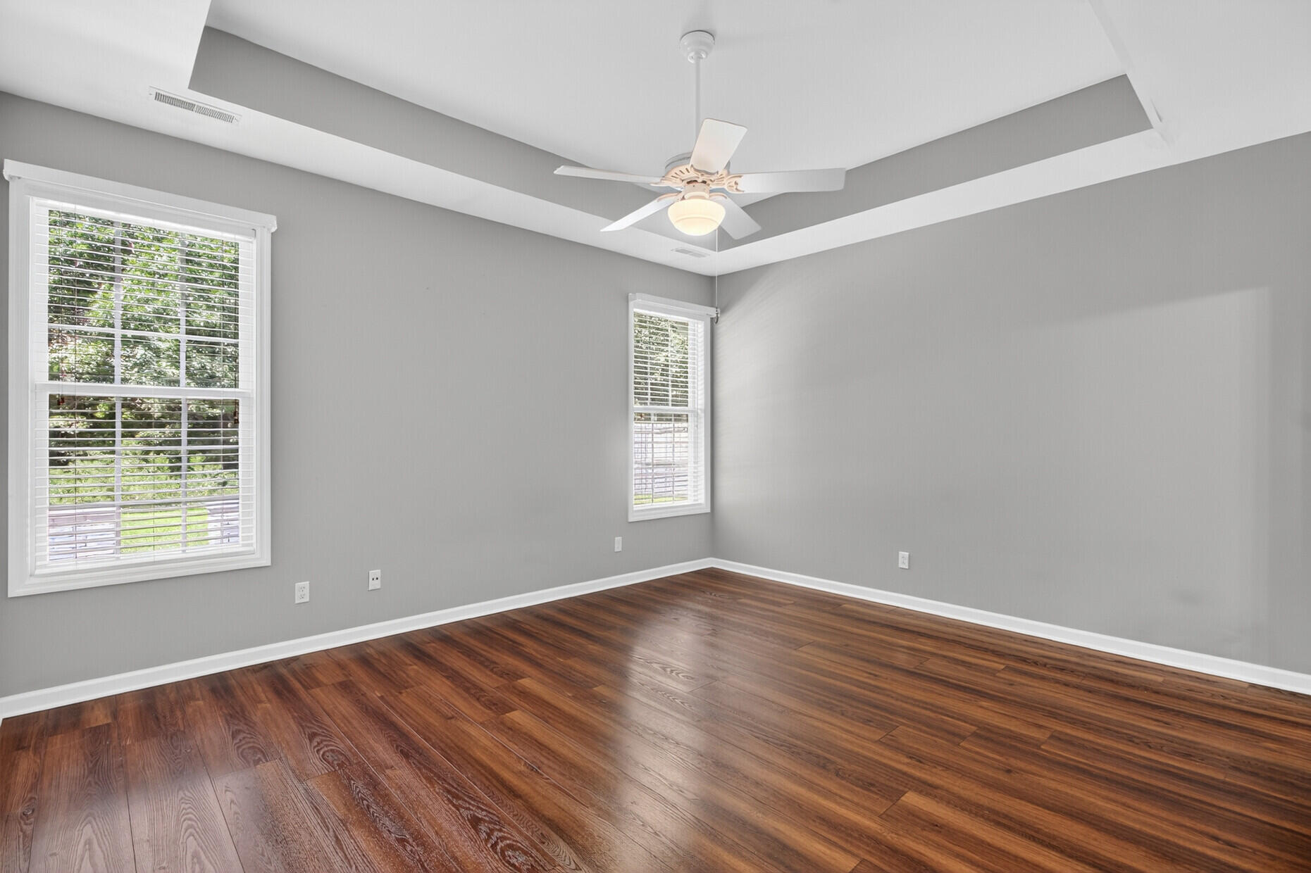 172 Thousand Oaks Circle