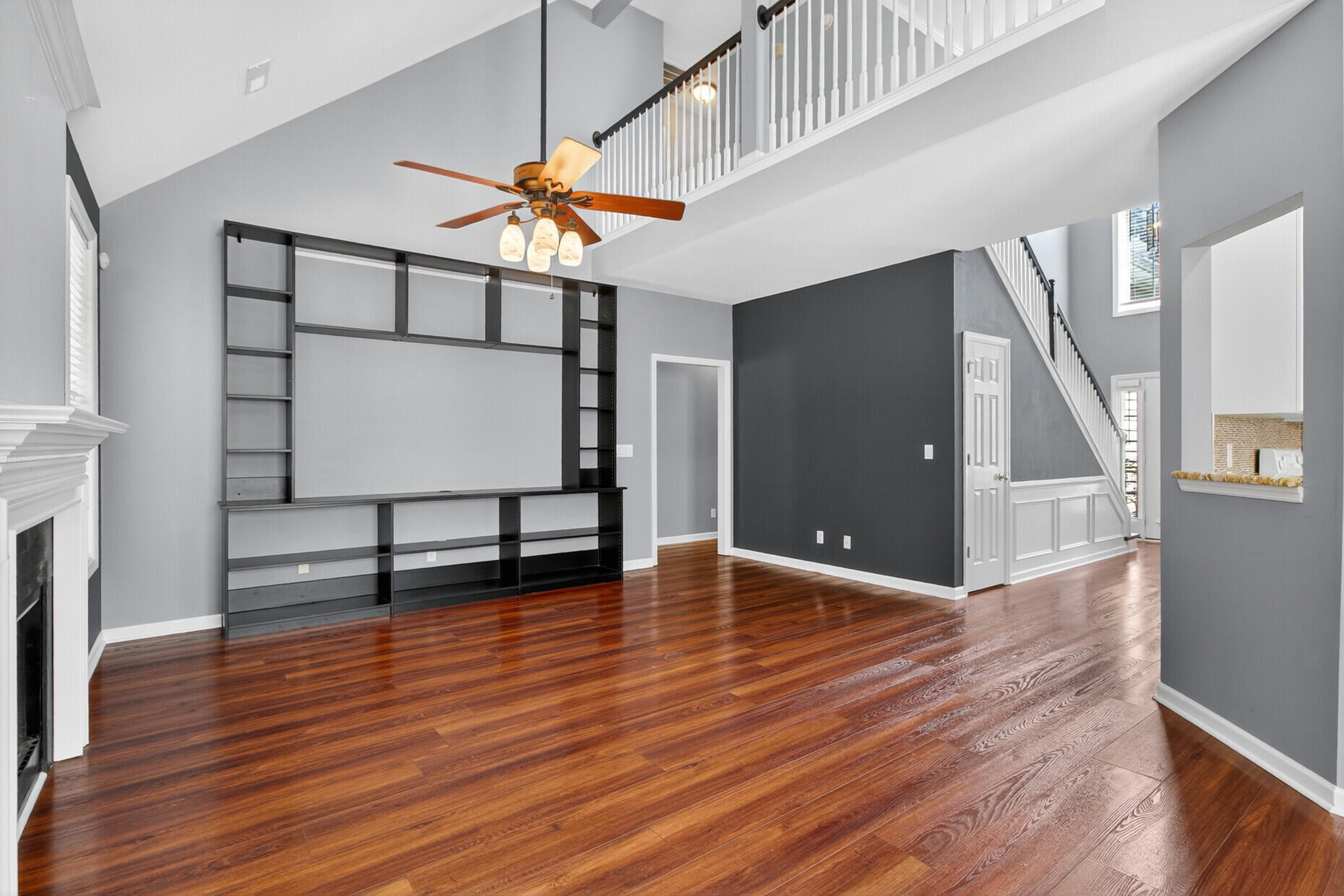 172 Thousand Oaks Circle