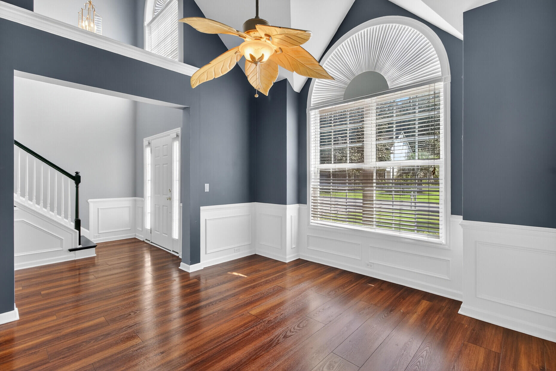 172 Thousand Oaks Circle