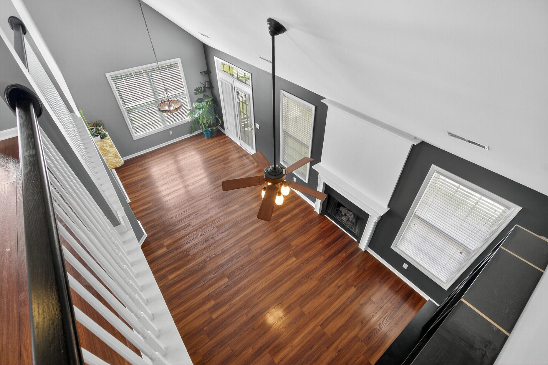 172 Thousand Oaks Circle