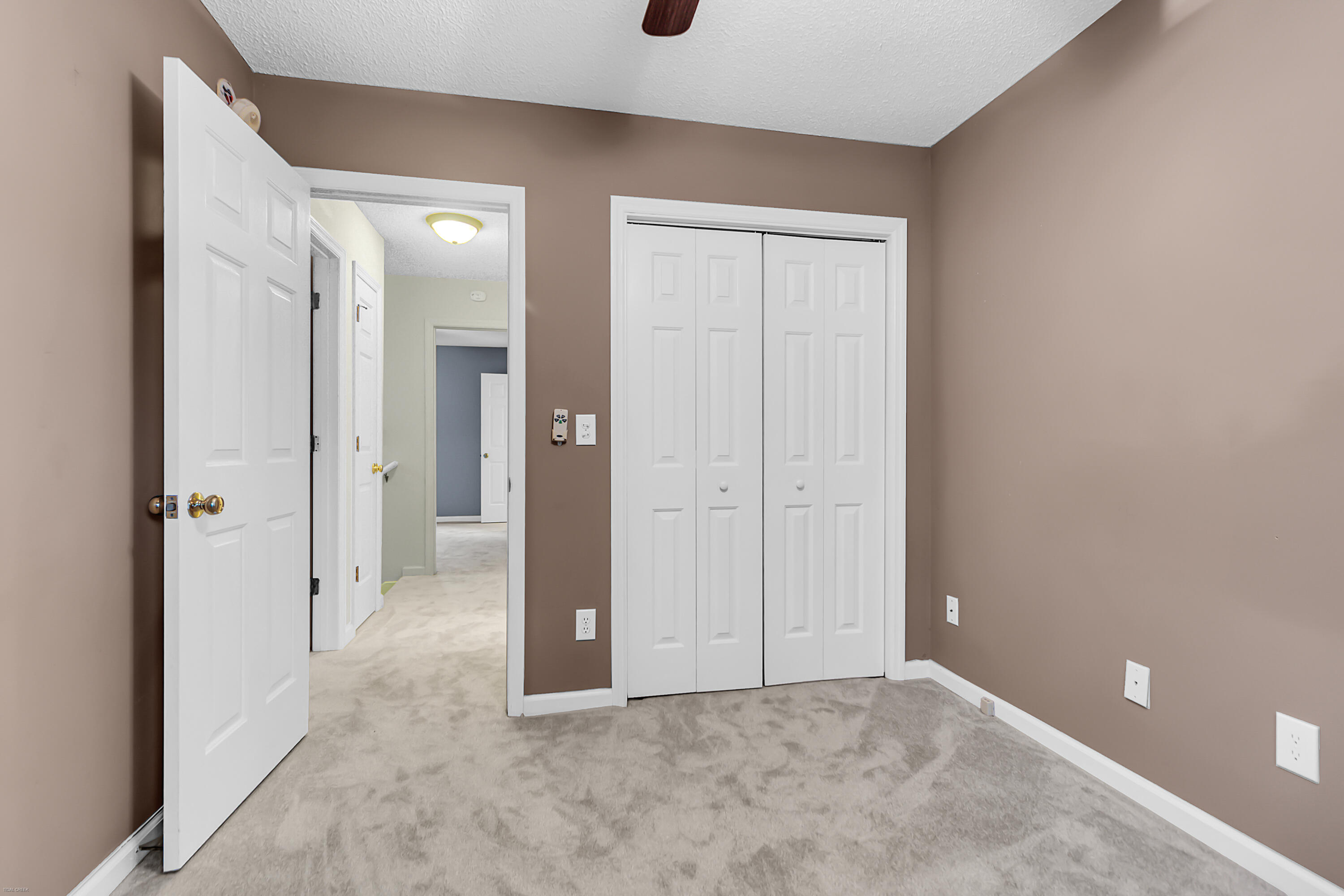 1664 Hunters Run Drive