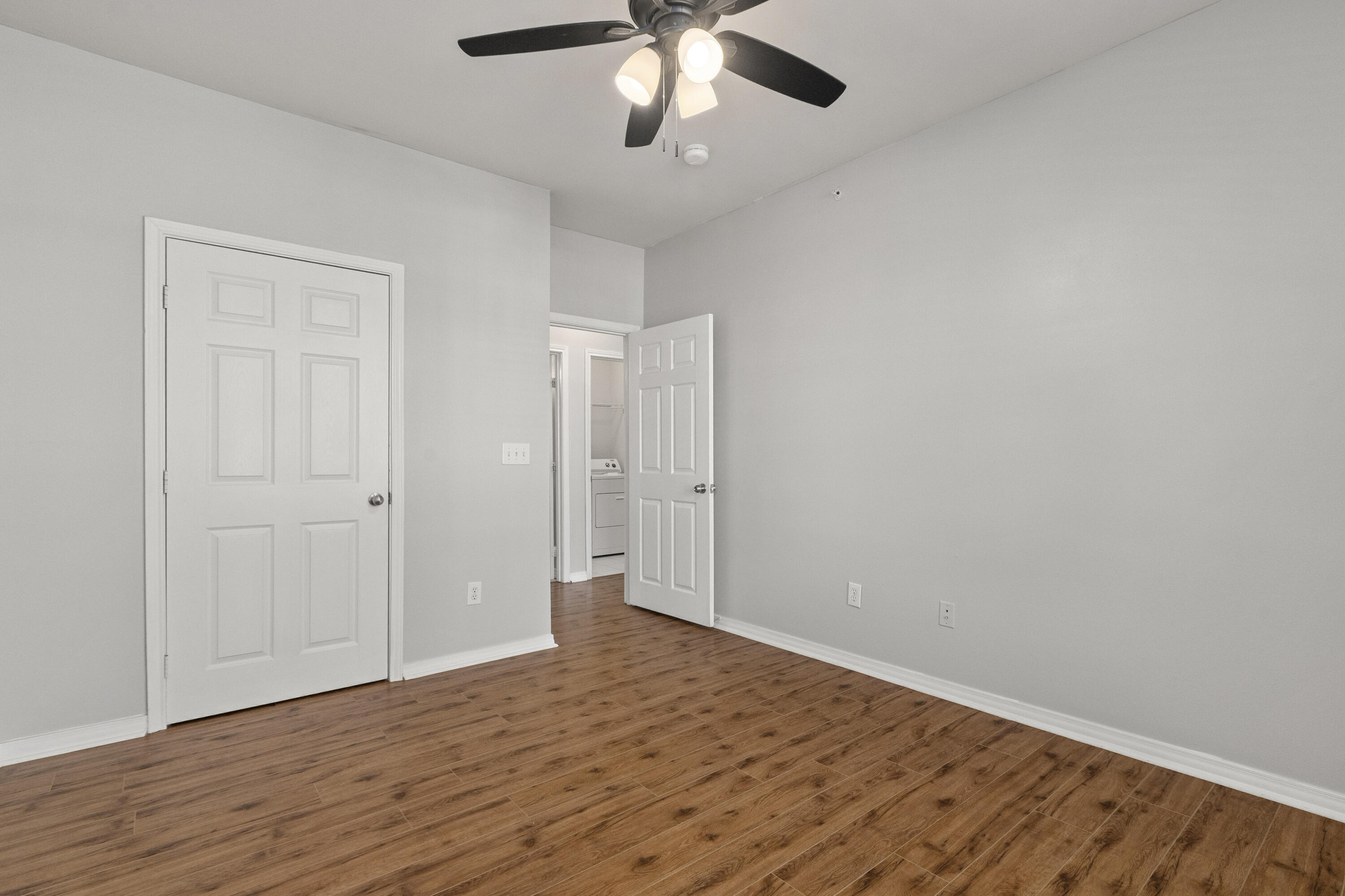 130 River Landing Drive # 9202