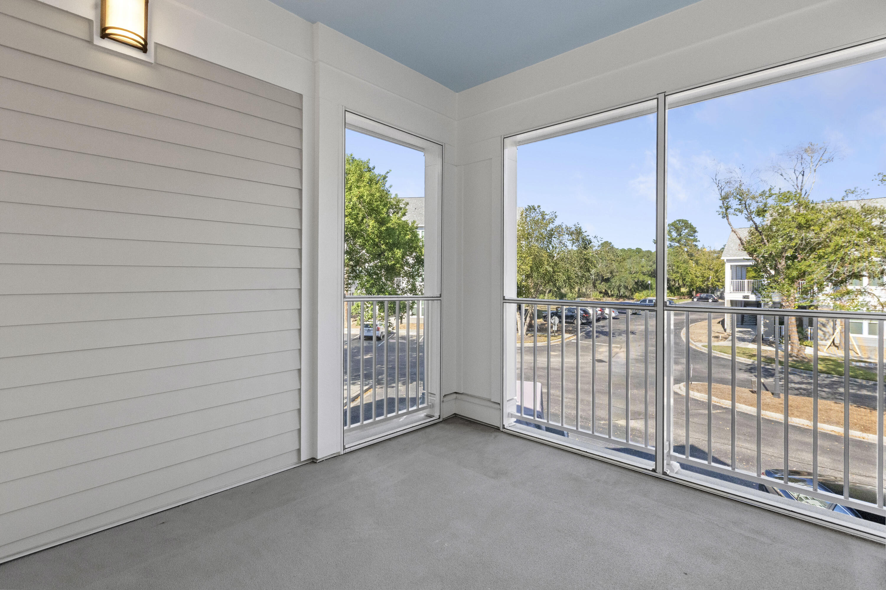 130 River Landing Drive # 9202