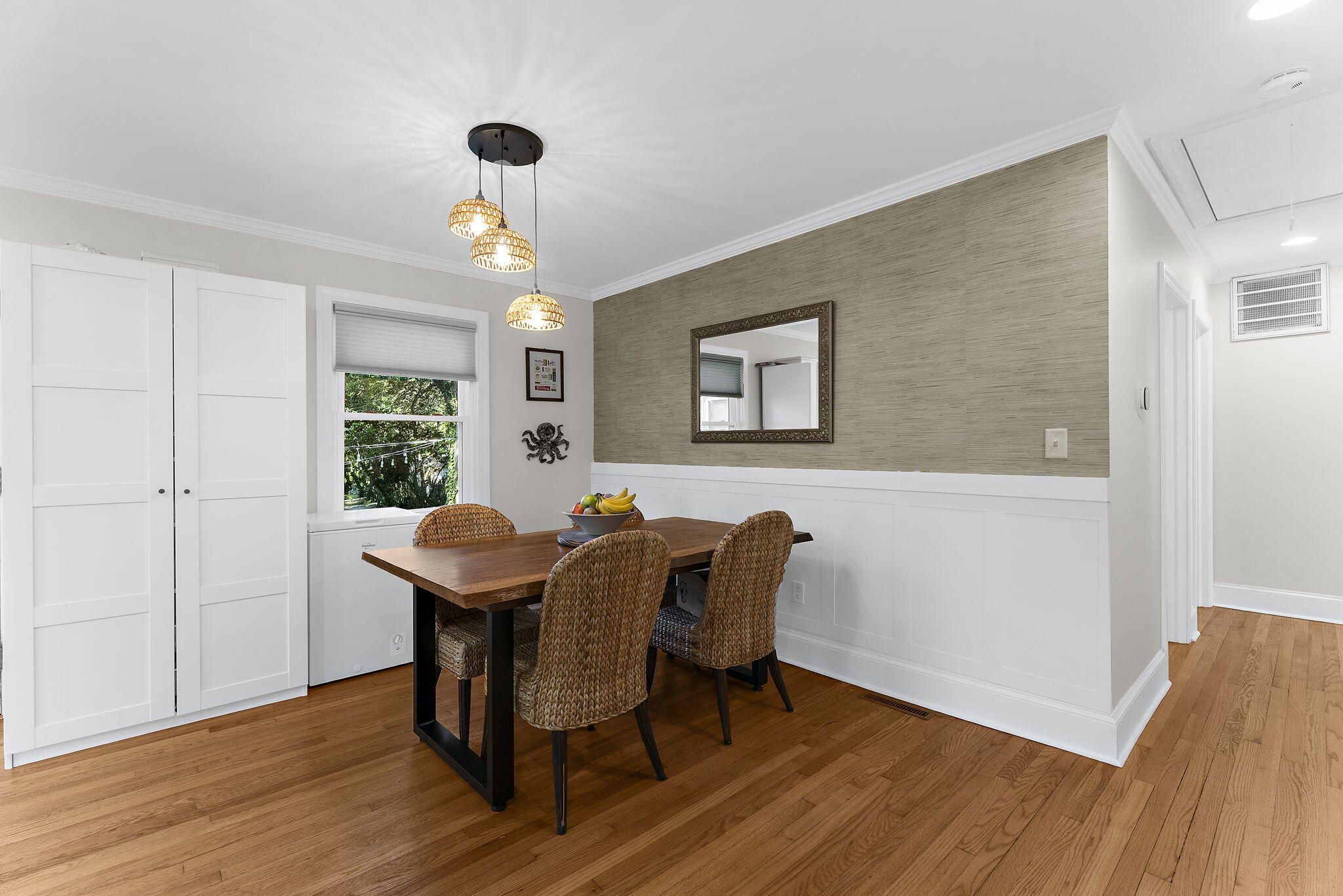 5109 Victoria Avenue