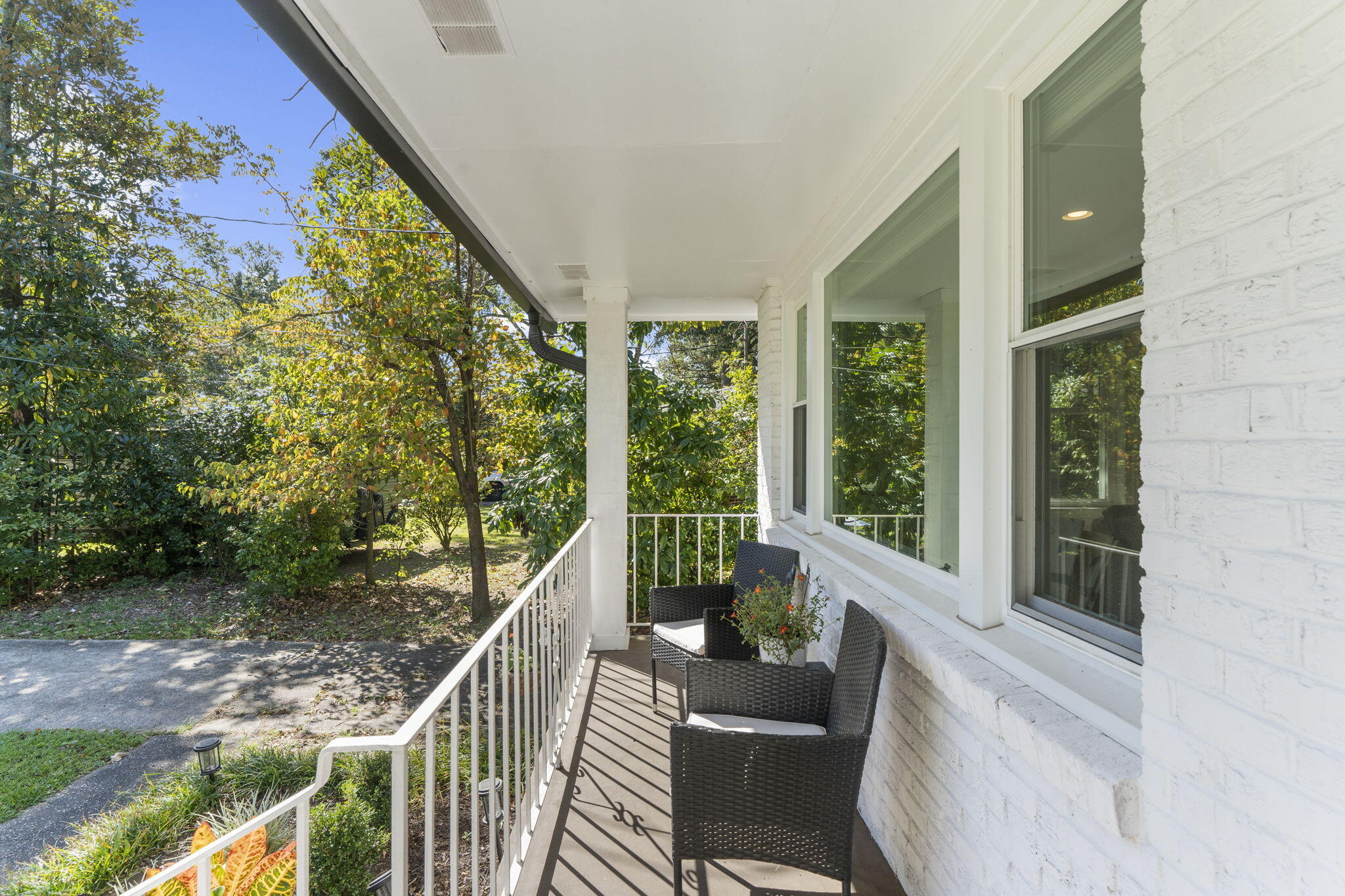 5109 Victoria Avenue