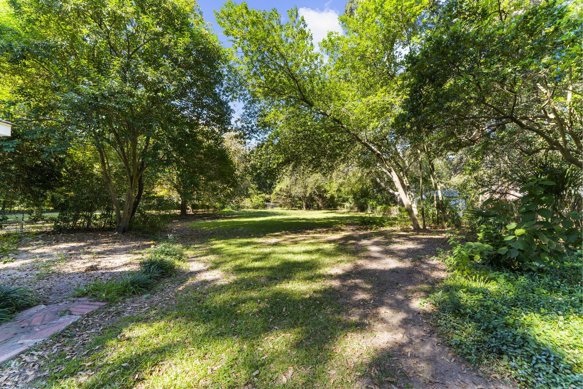 5109 Victoria Avenue