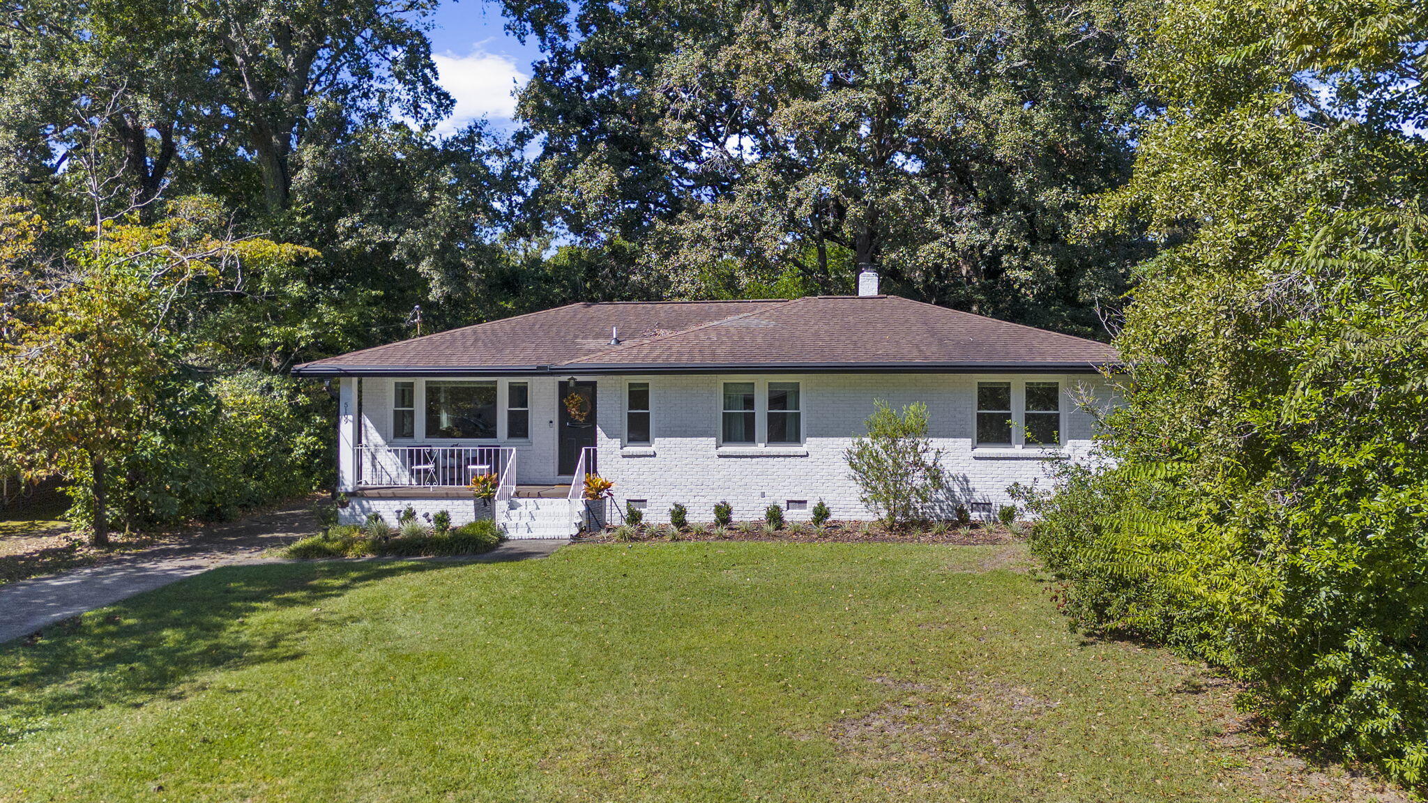 5109 Victoria Avenue