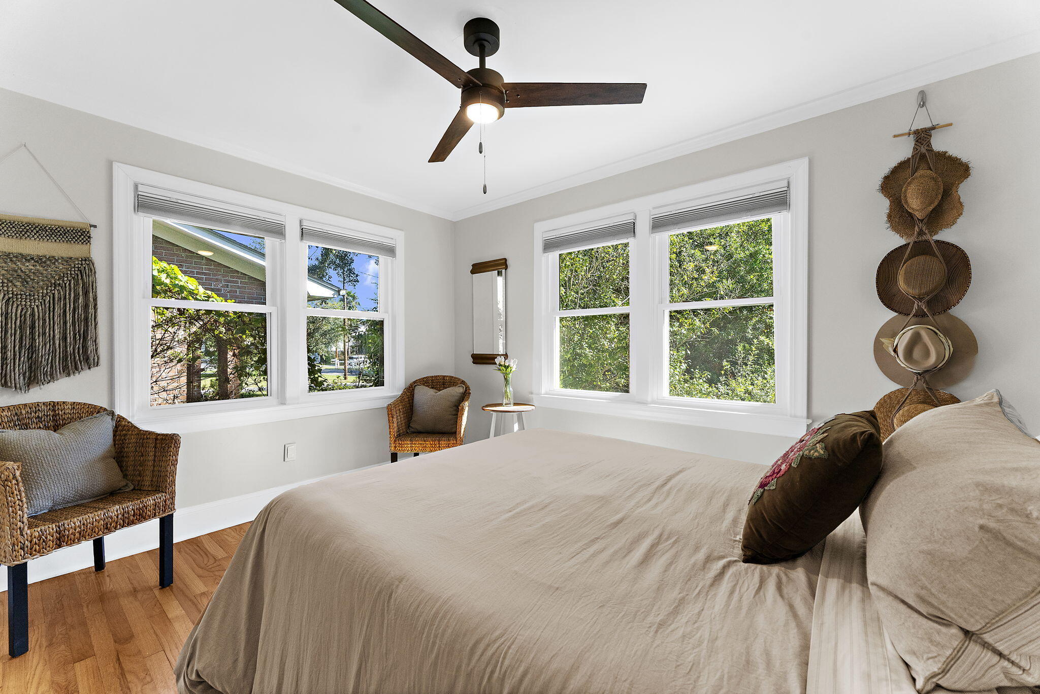 5109 Victoria Avenue