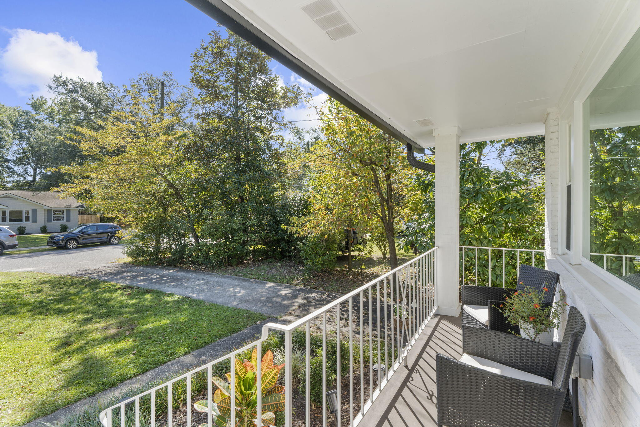 5109 Victoria Avenue