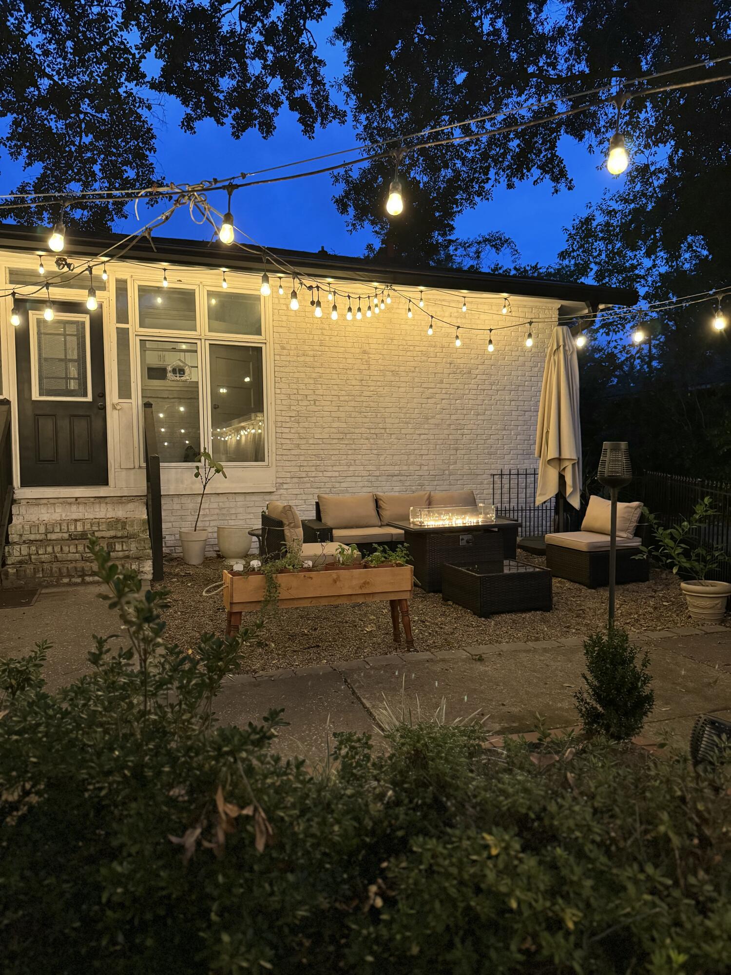 5109 Victoria Avenue