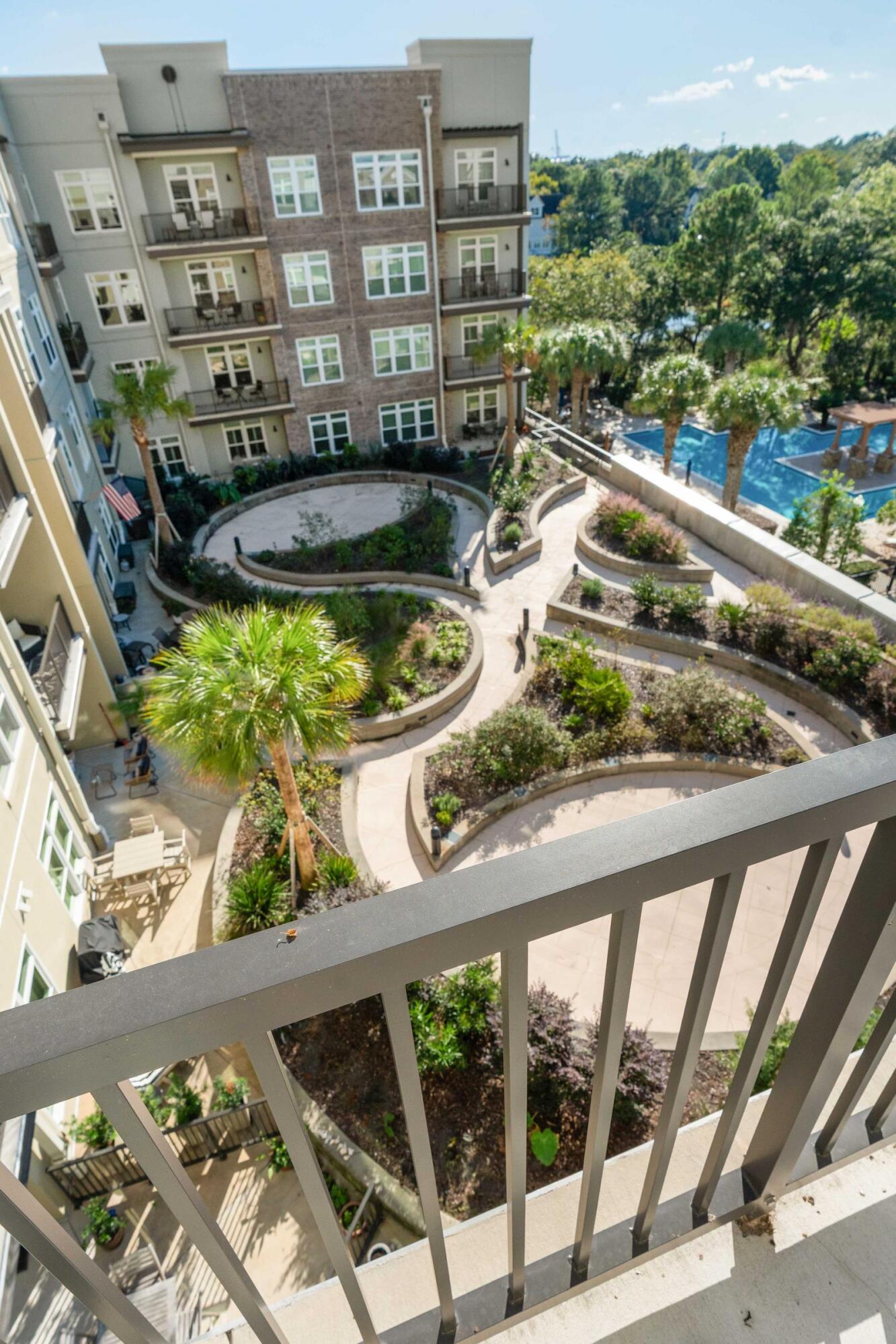 145 Pier View Street # 404