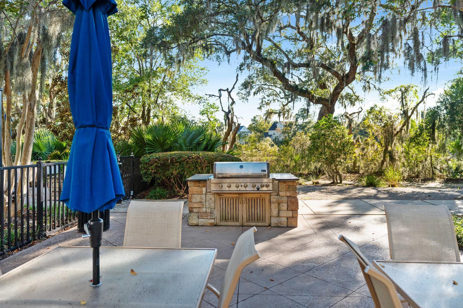 145 Pier View Street # 404