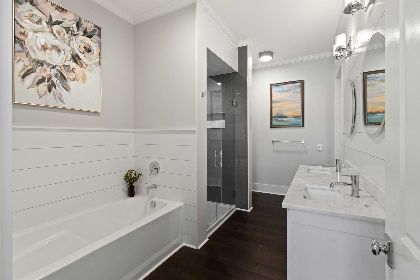 145 Pier View Street # 404