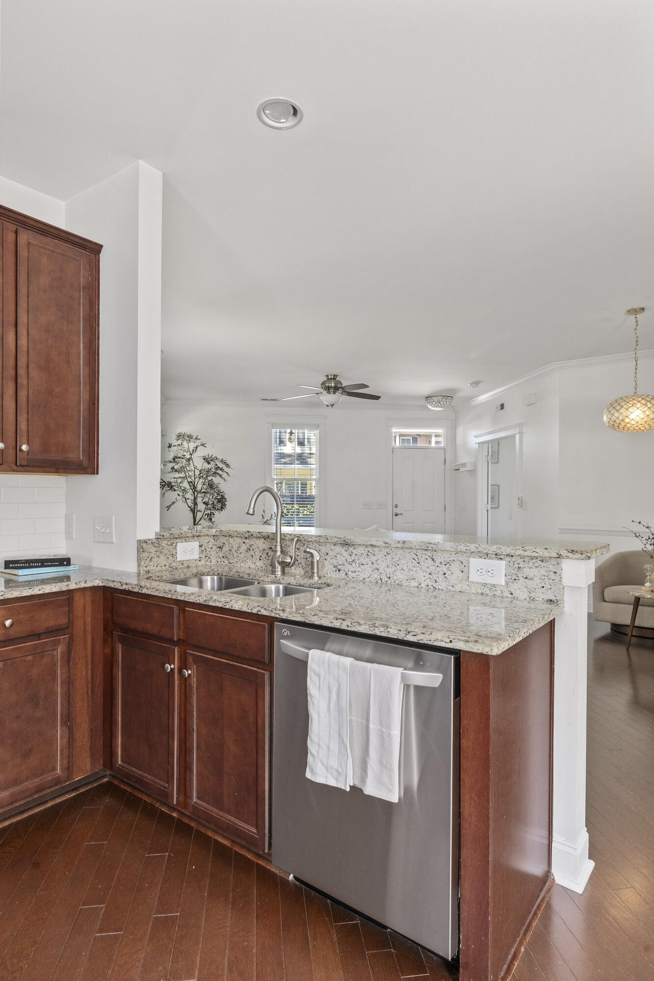 1513 Morgan Campbell Court, Charleston