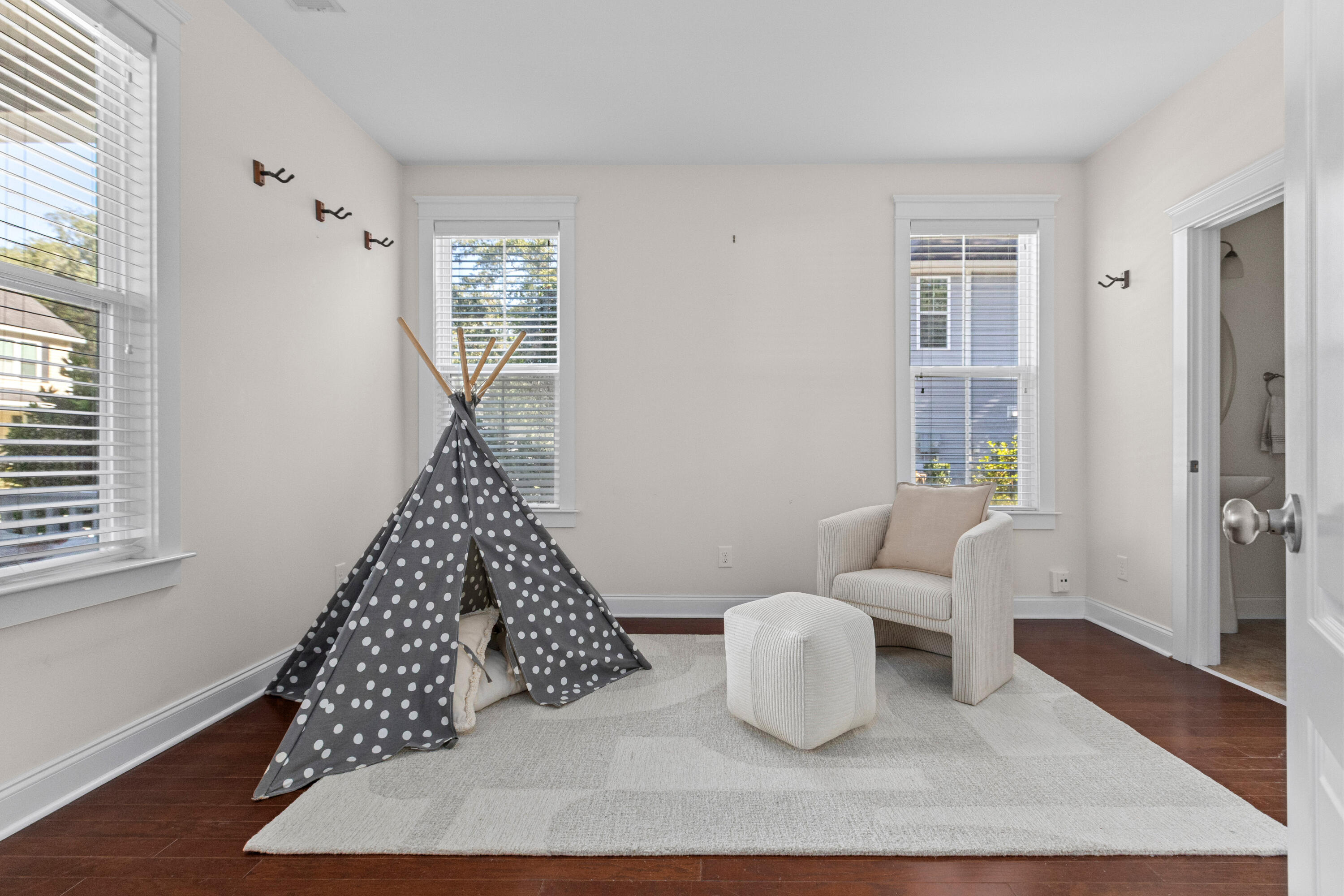 1513 Morgan Campbell Court, Charleston