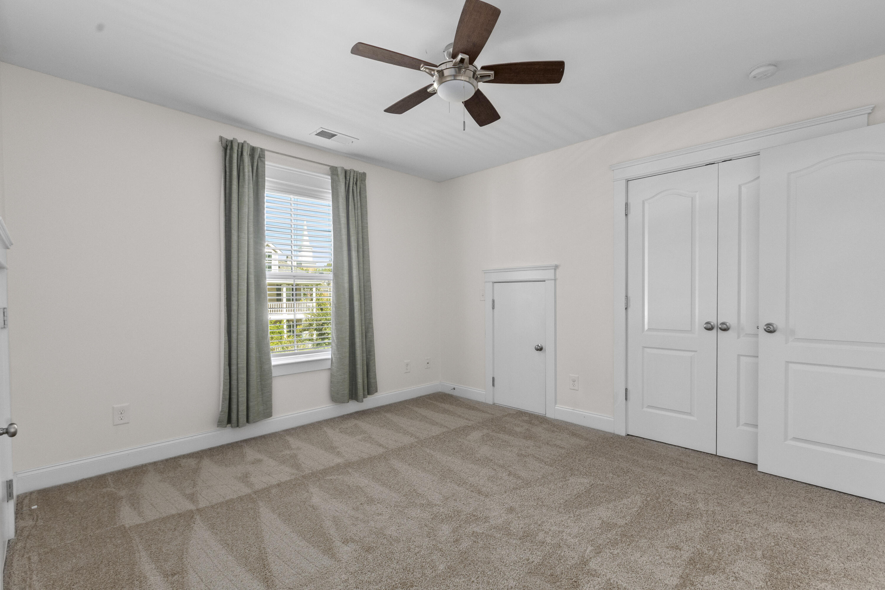 1513 Morgan Campbell Court, Charleston