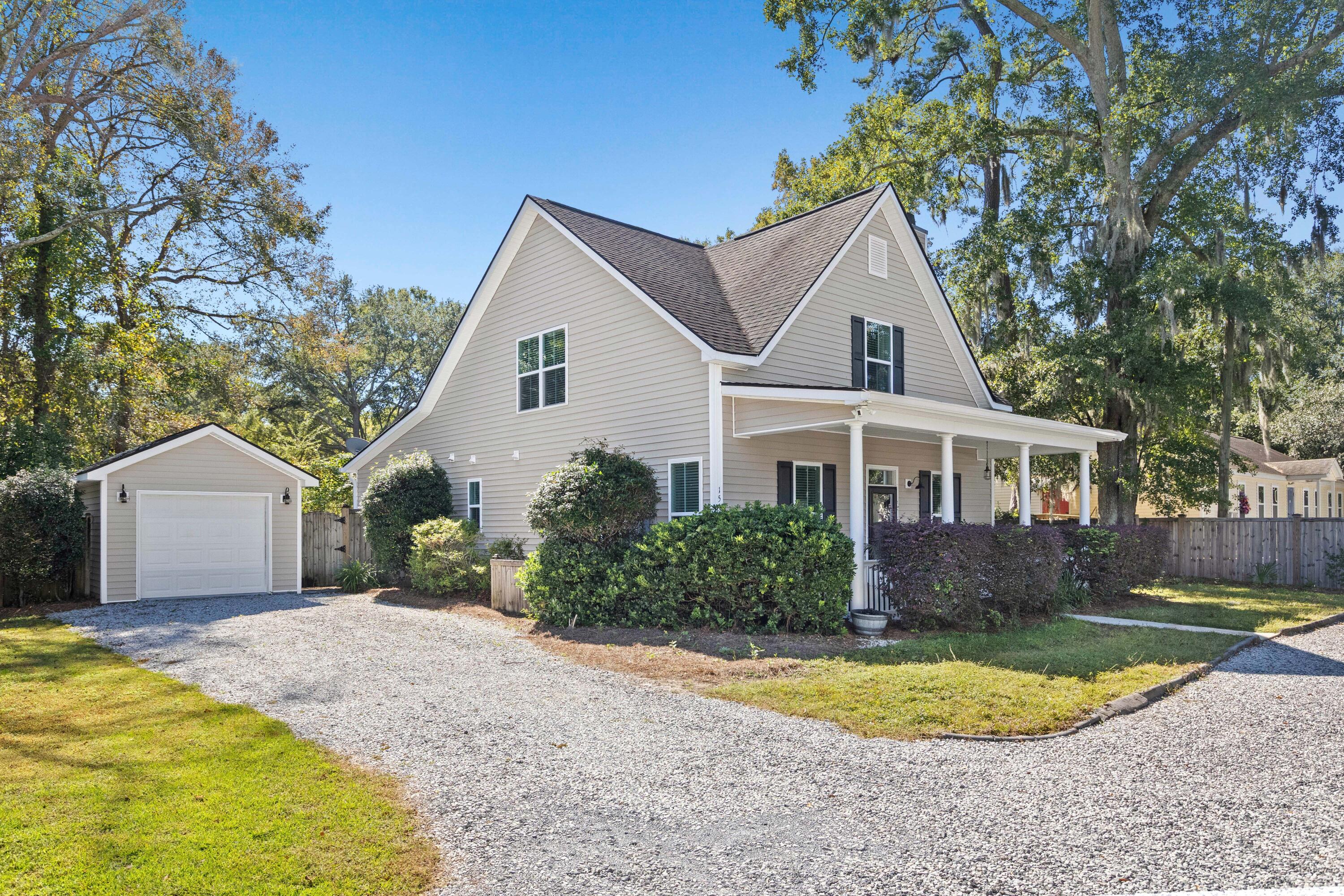 1513 Morgan Campbell Court, Charleston