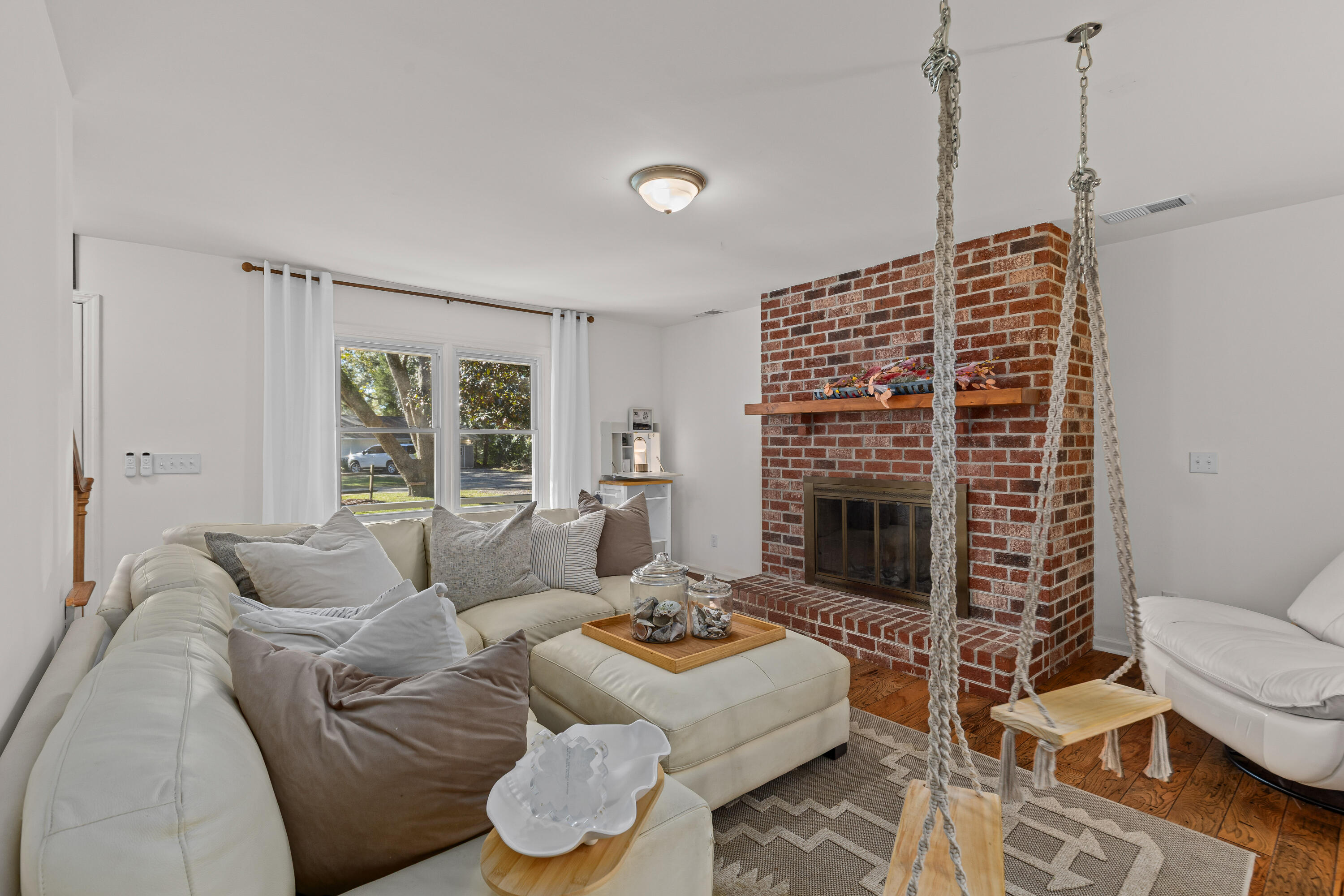 1138 Cottage Road