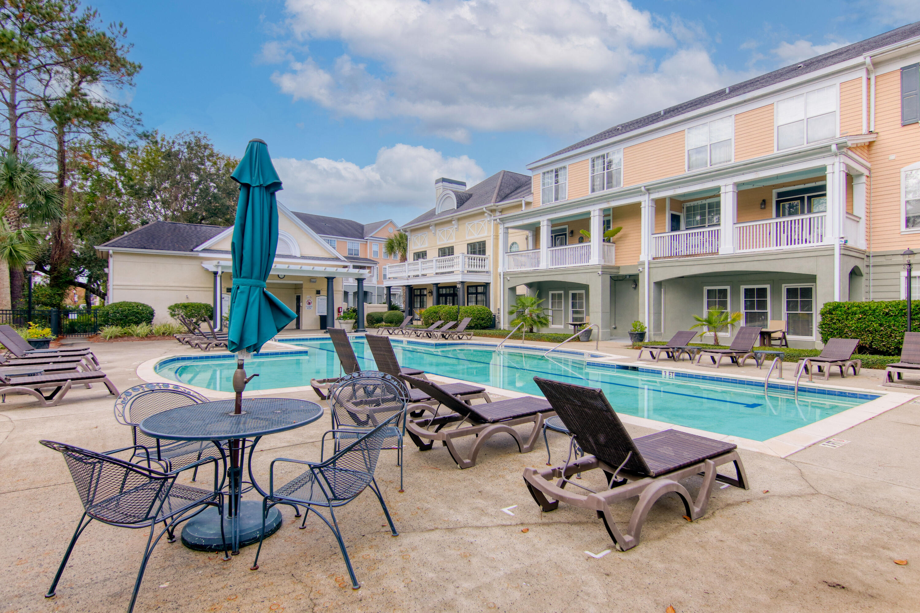 130 River Landing Drive # 5102