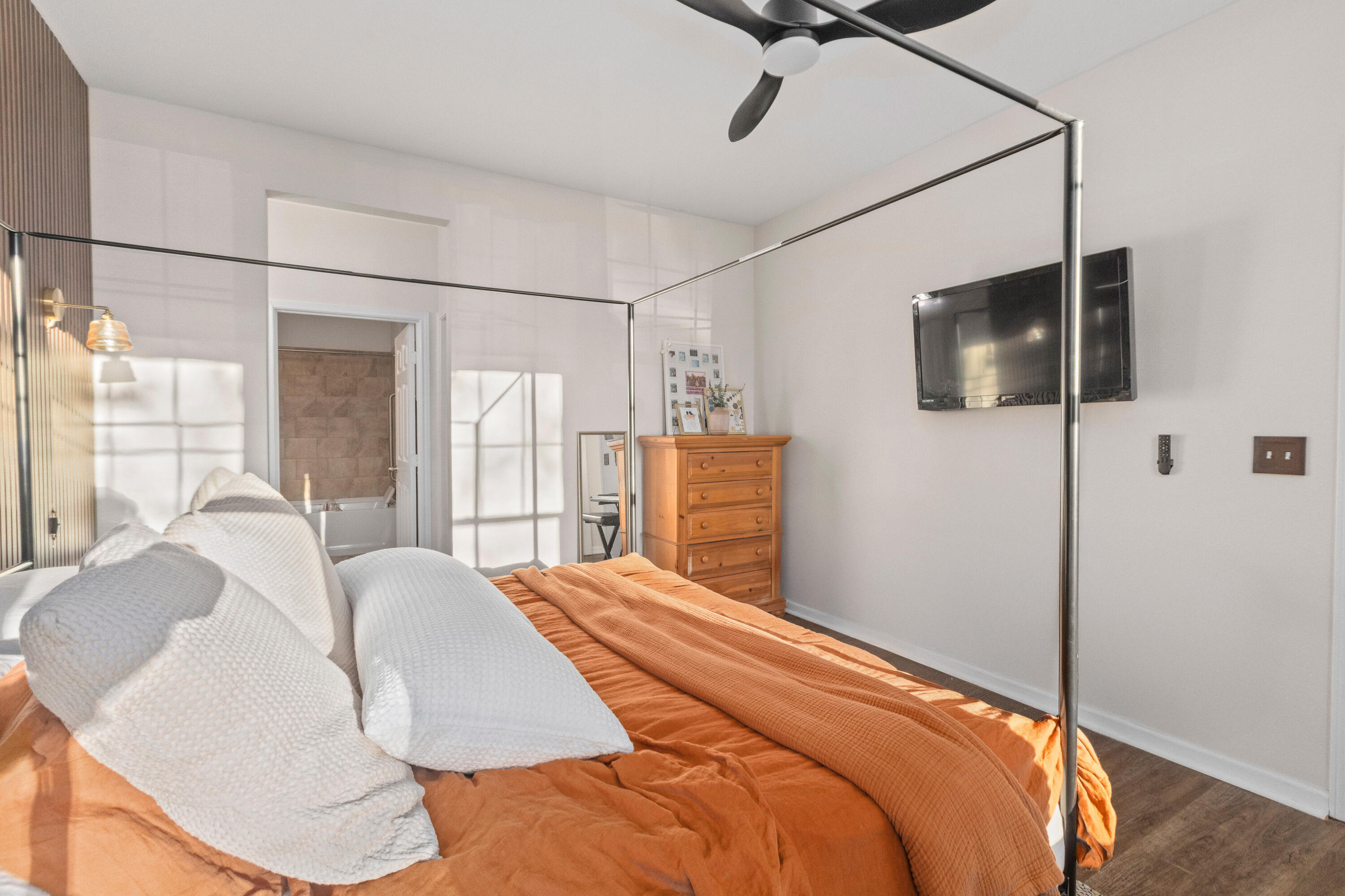 130 River Landing Drive # 5102