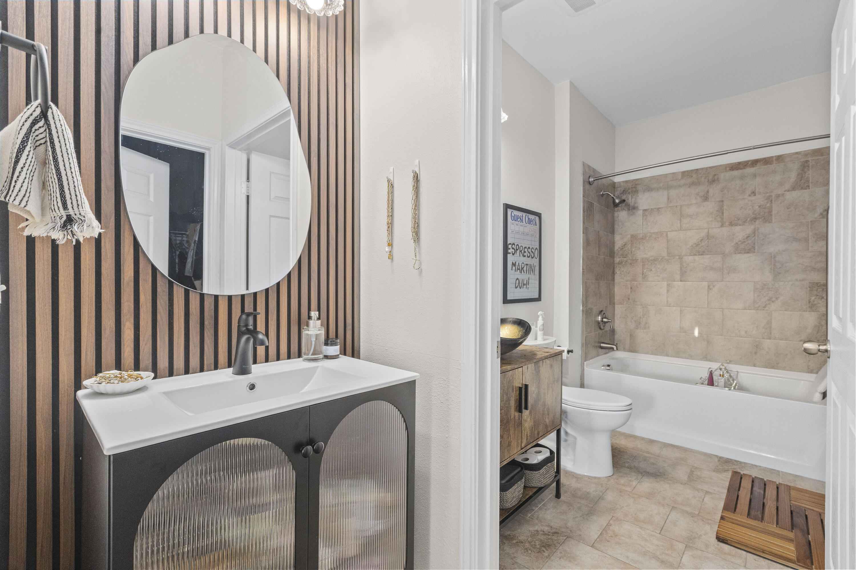 130 River Landing Drive # 5102