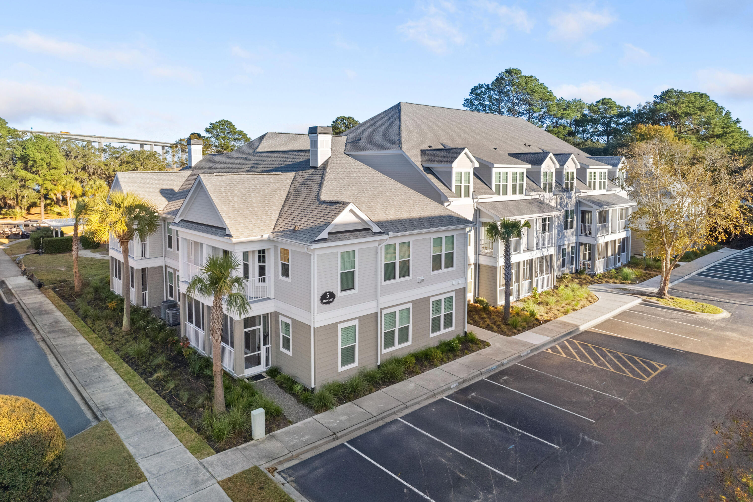 130 River Landing Drive # 5102