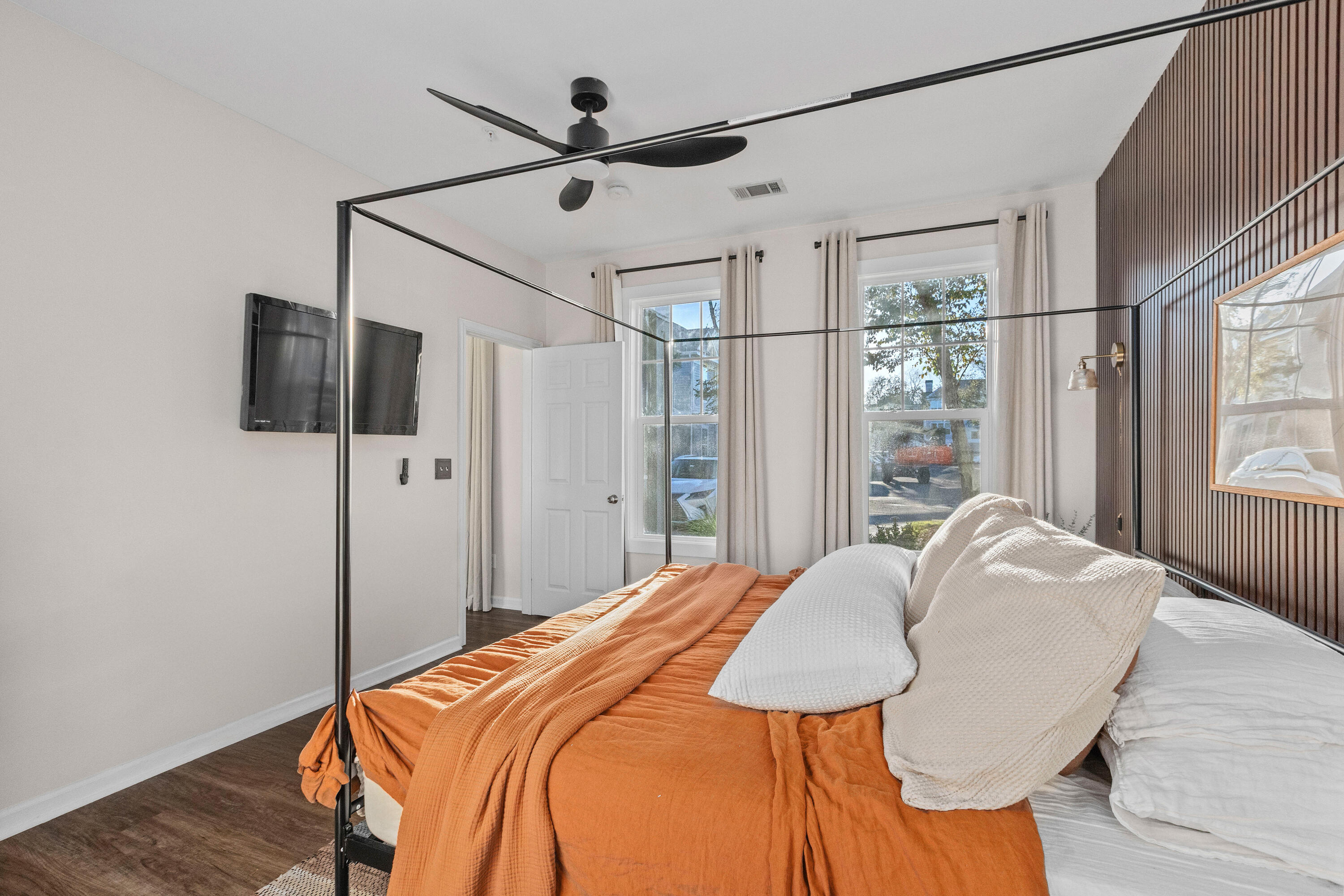 130 River Landing Drive # 5102