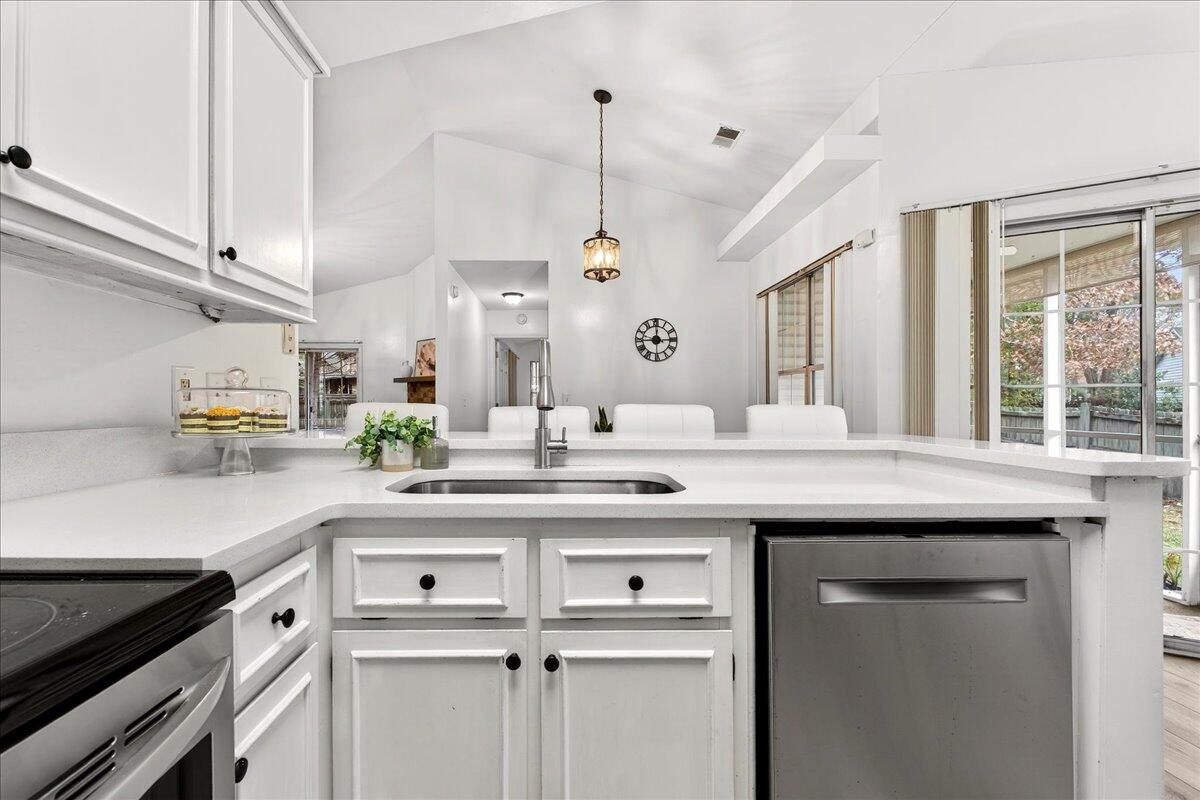 120 Old Saybrook Road