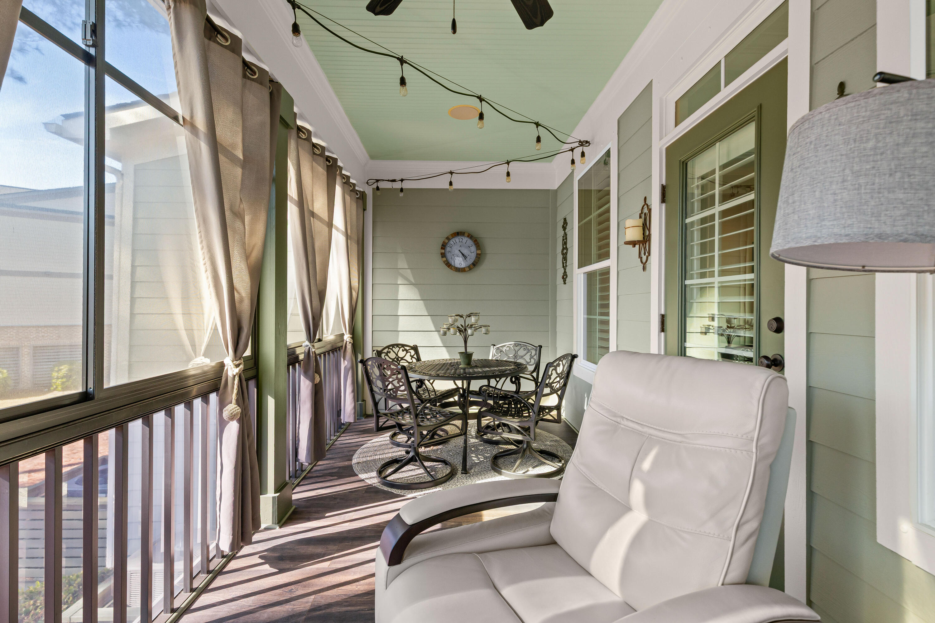 172 Slipper Shell Court