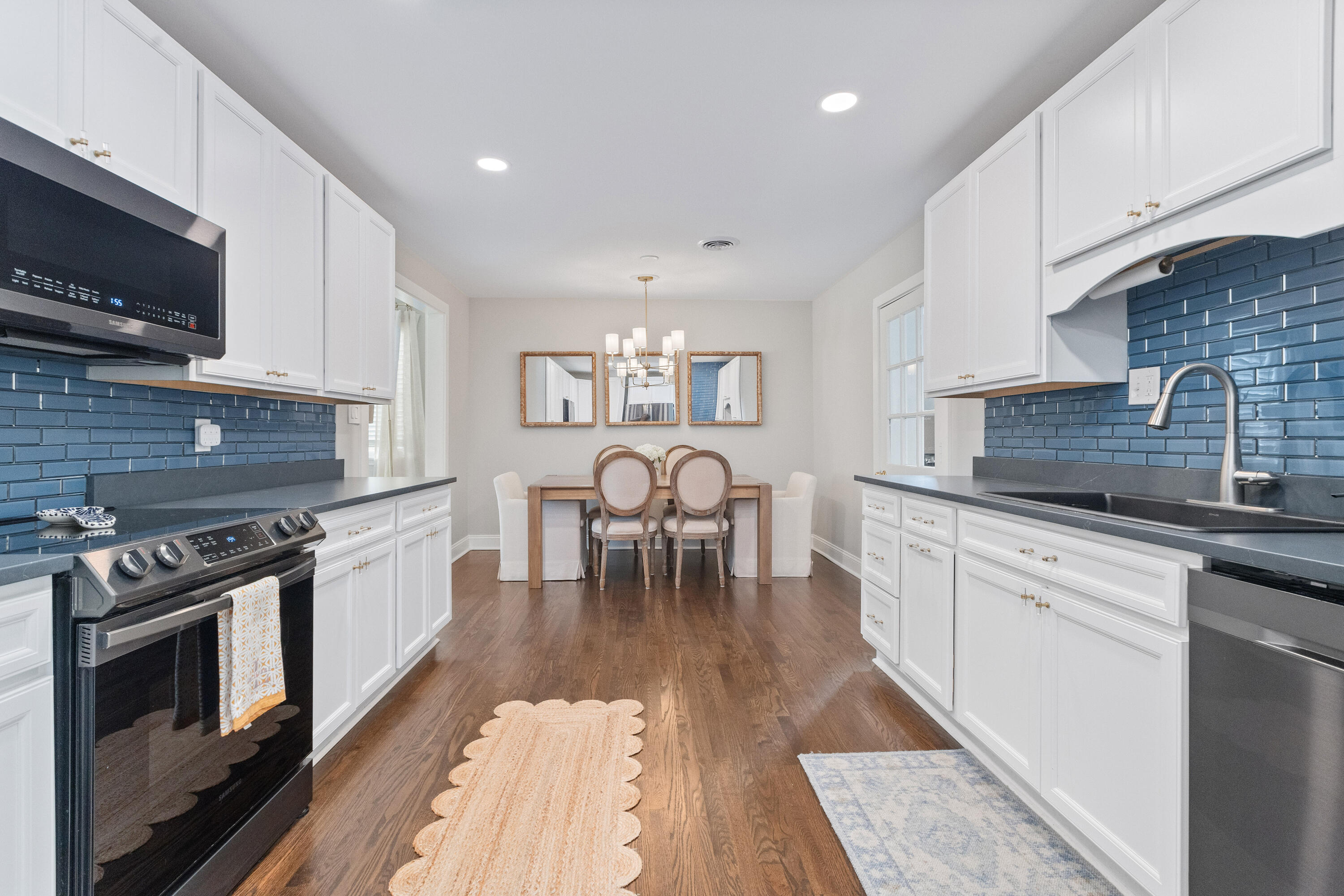 1126 Pleasant Pines Road