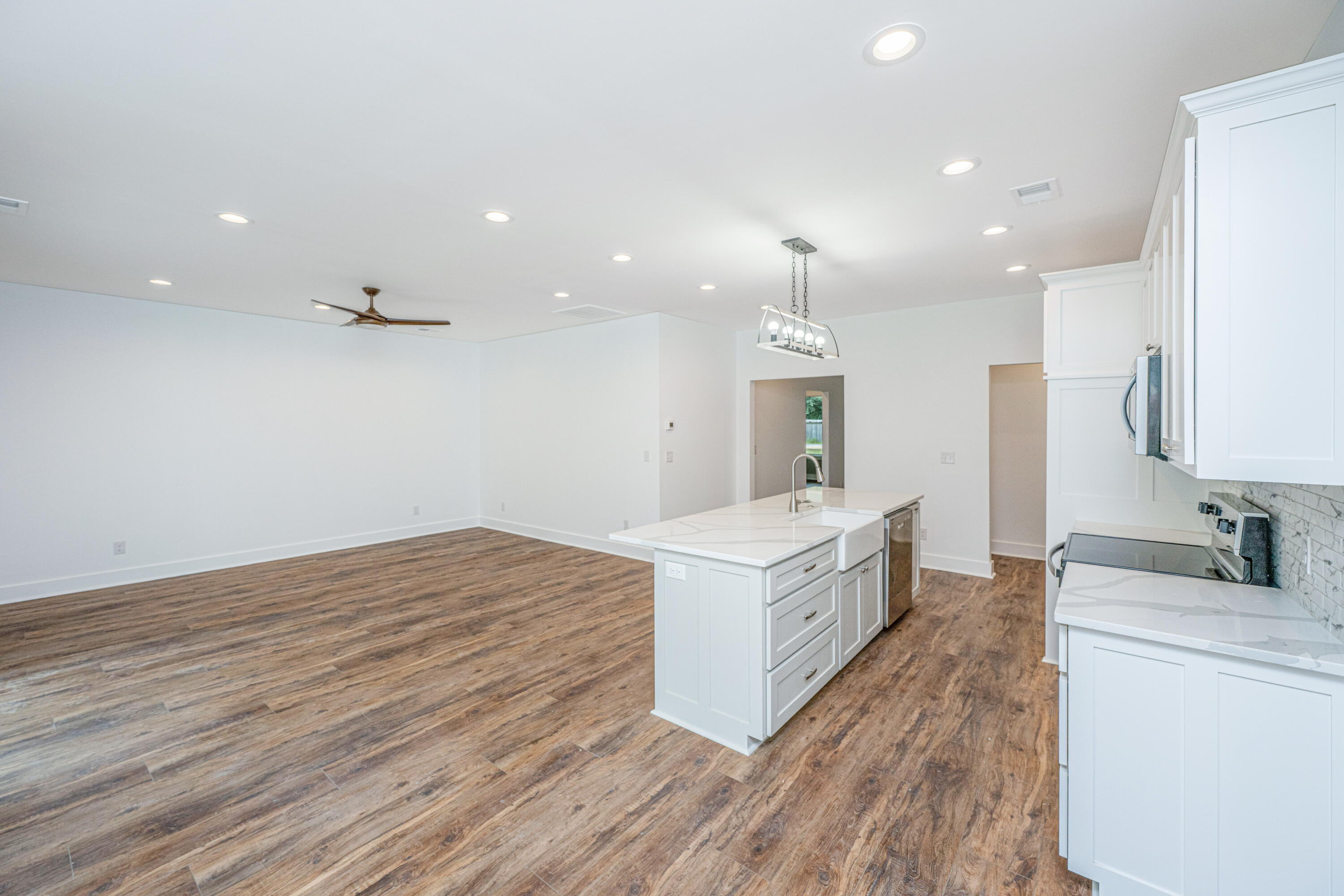 1089 Irving Manigault Road, McClellanville