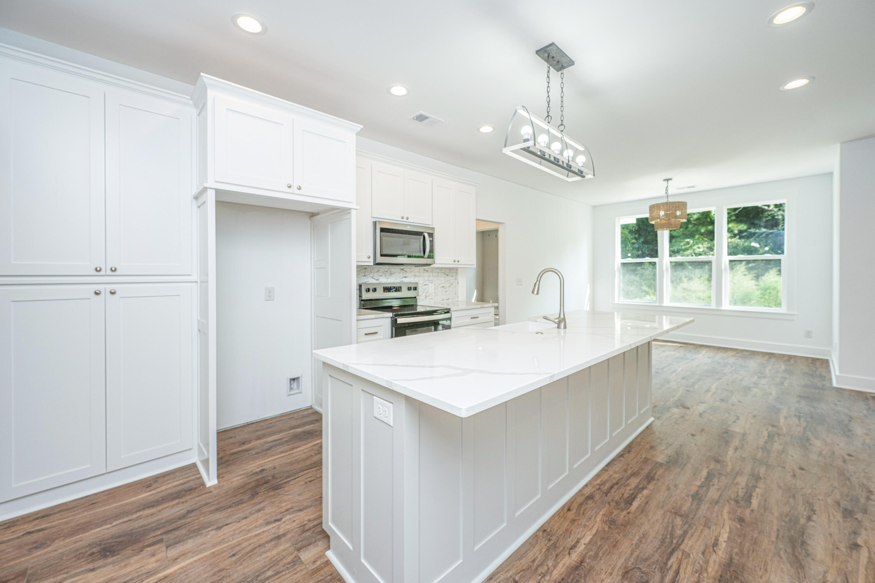 1089 Irving Manigault Road, McClellanville