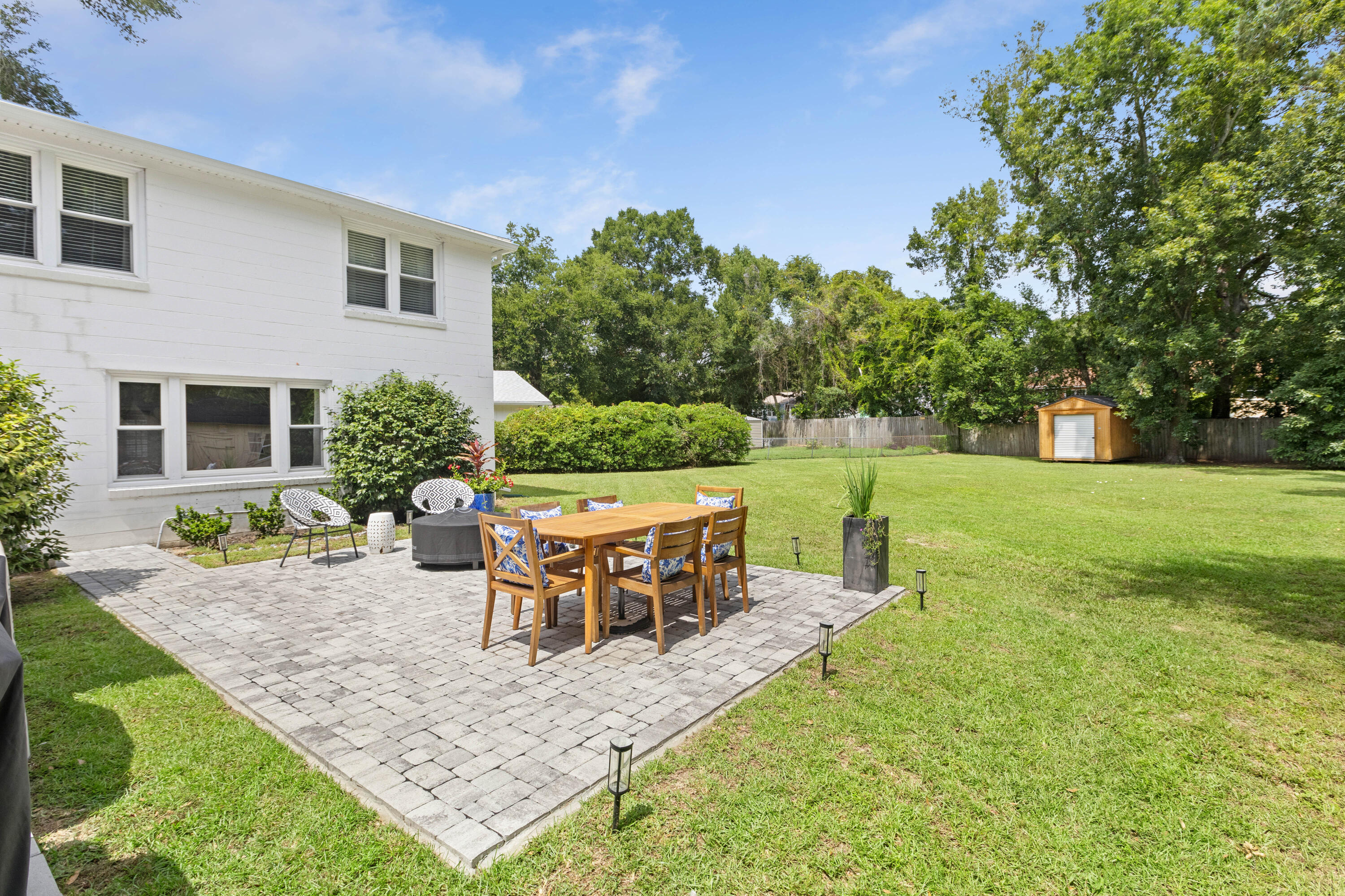 1126 Pleasant Pines Road