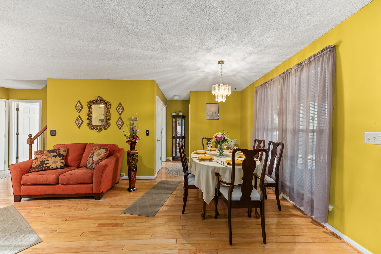 855 Springwood Circle