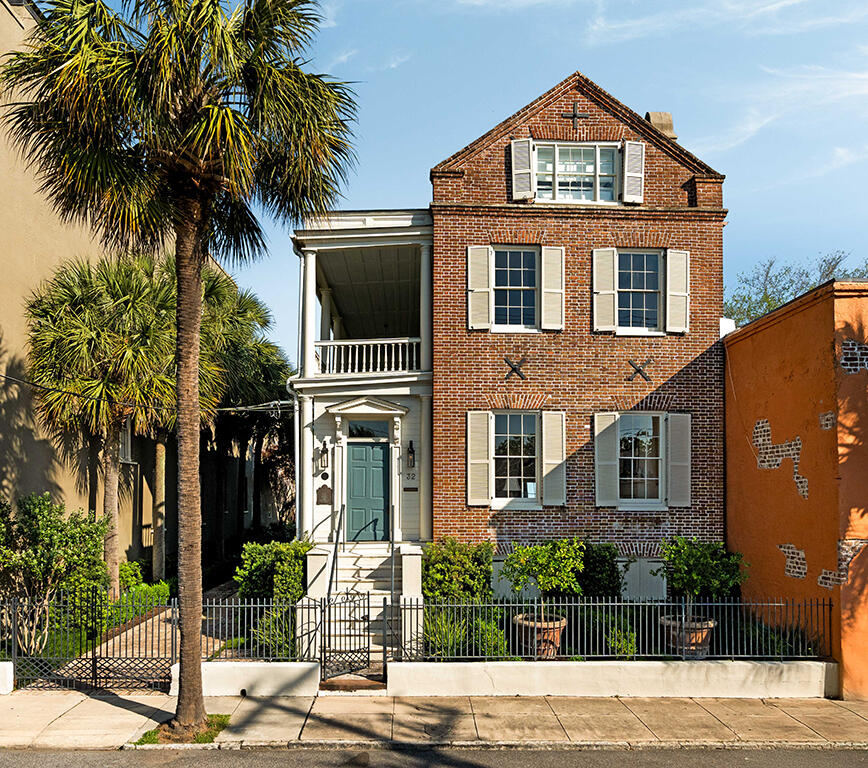 32 Society Street
