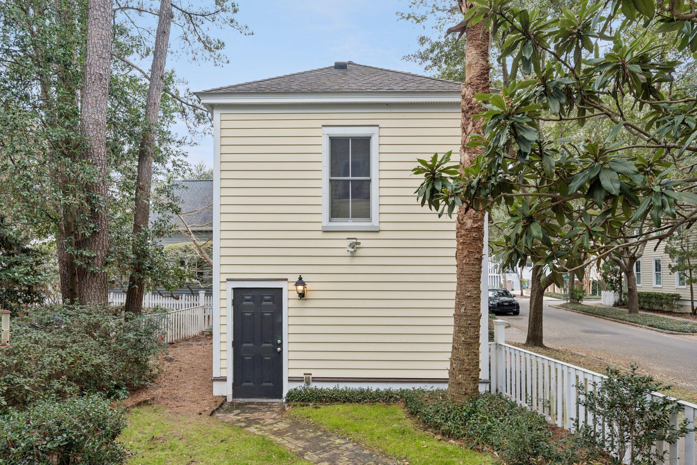 55 Eastlake Road